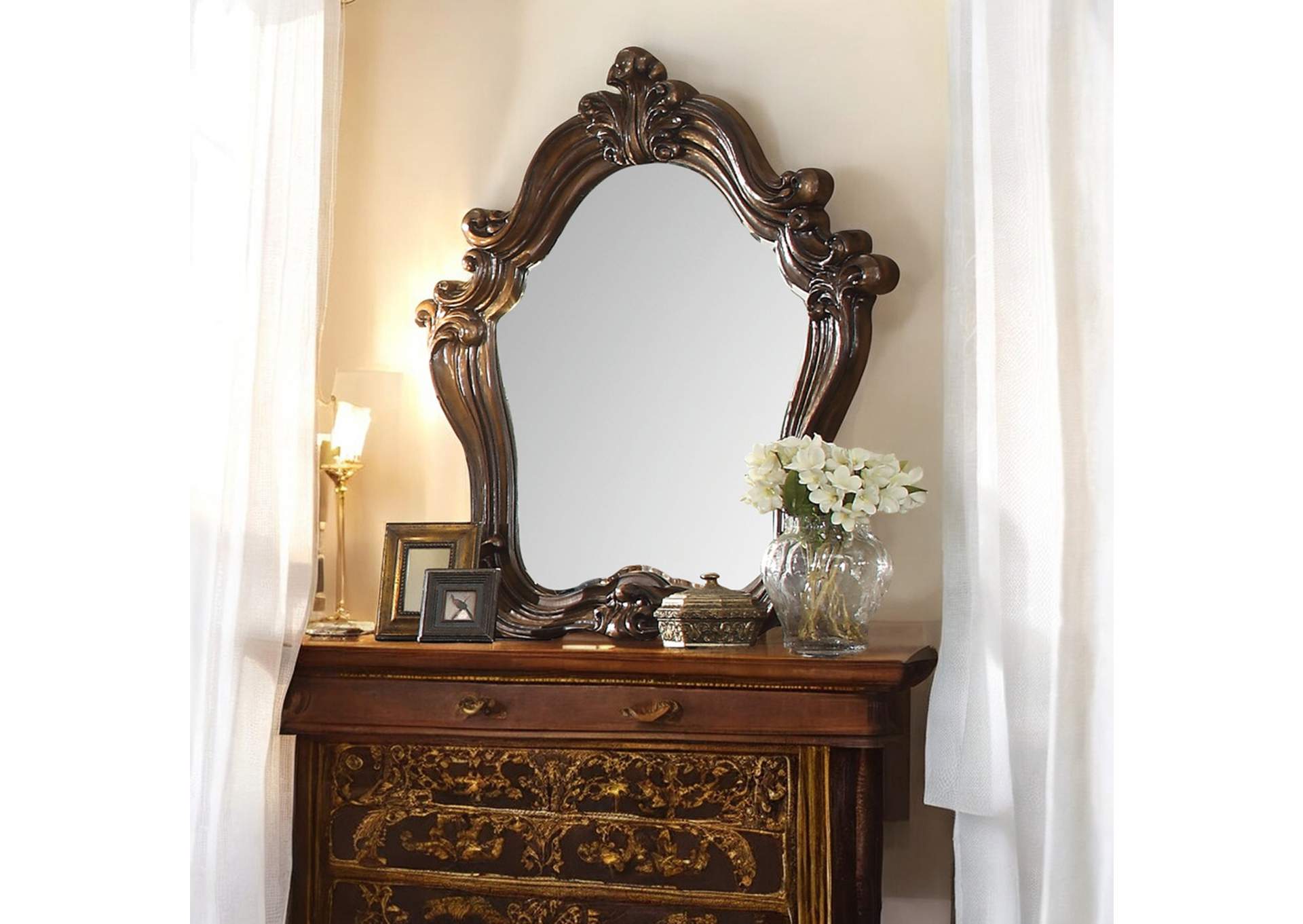 Versailles Mirror image 5