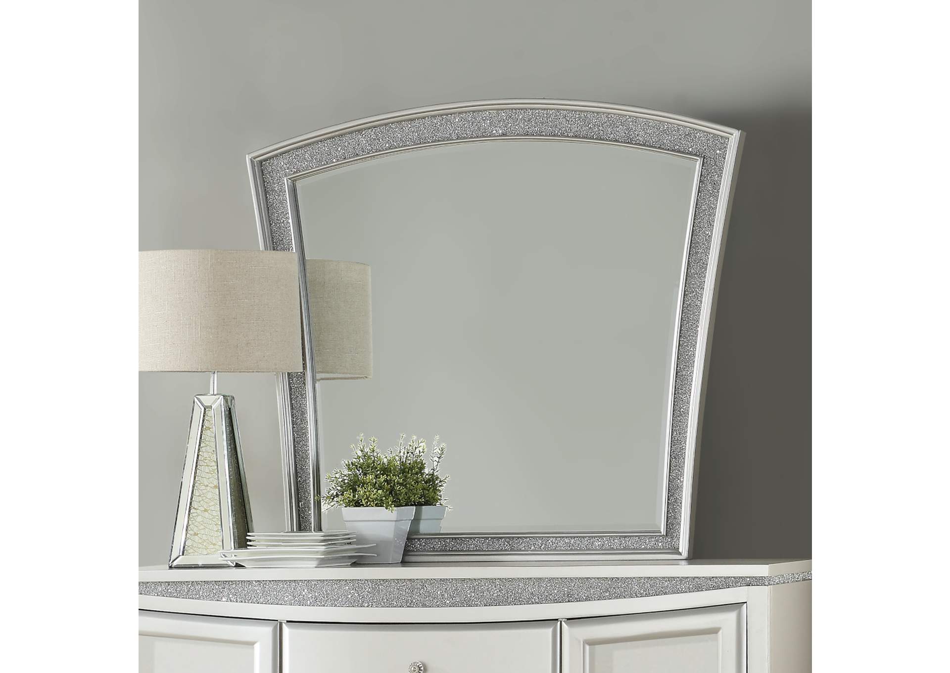 Maverick Mirror image 1