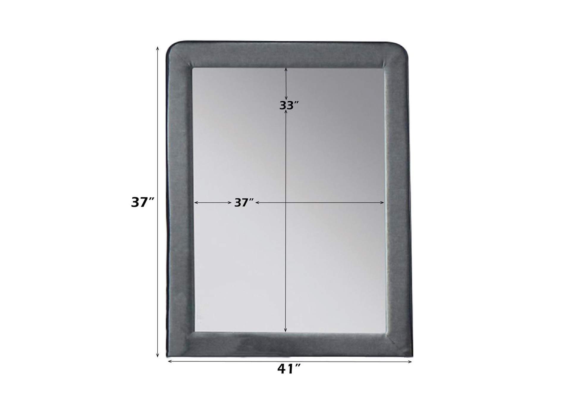 Valda Mirror image 4