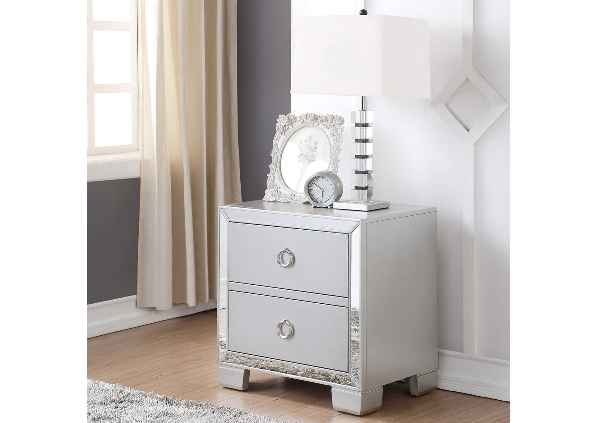 Voeville Ii Nightstand