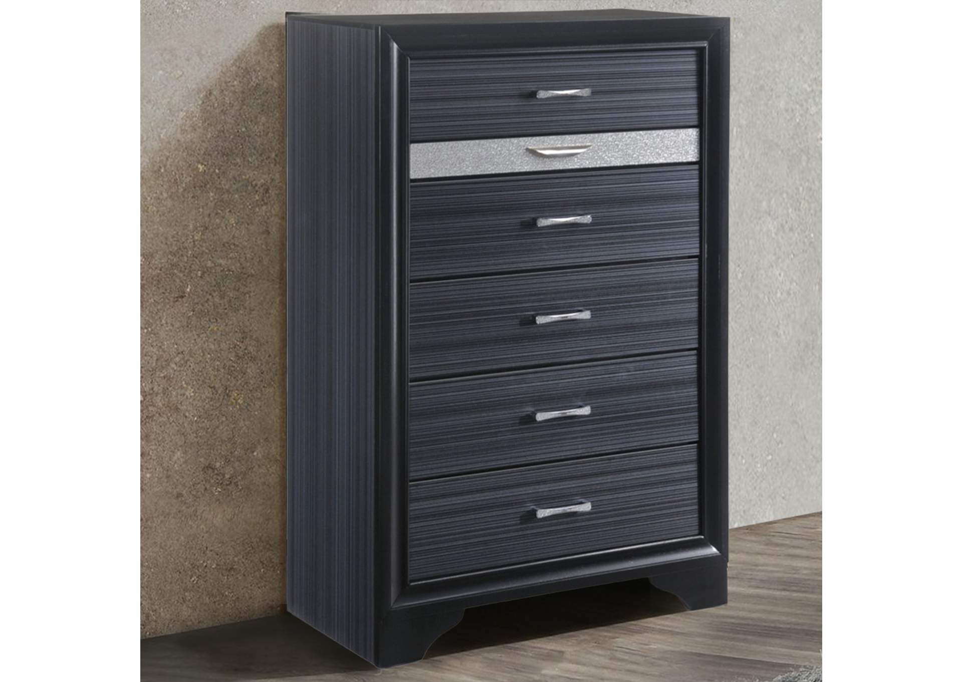 Naima Chest image 1