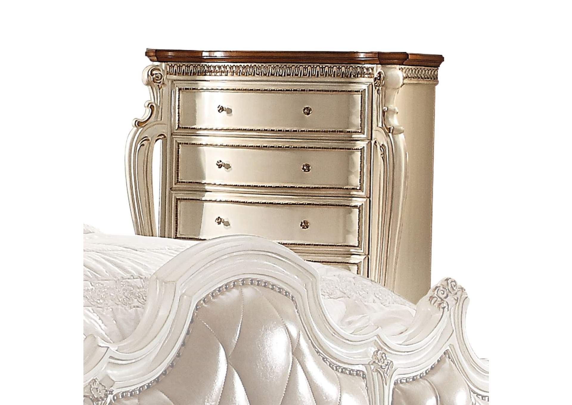 Picardy Chest