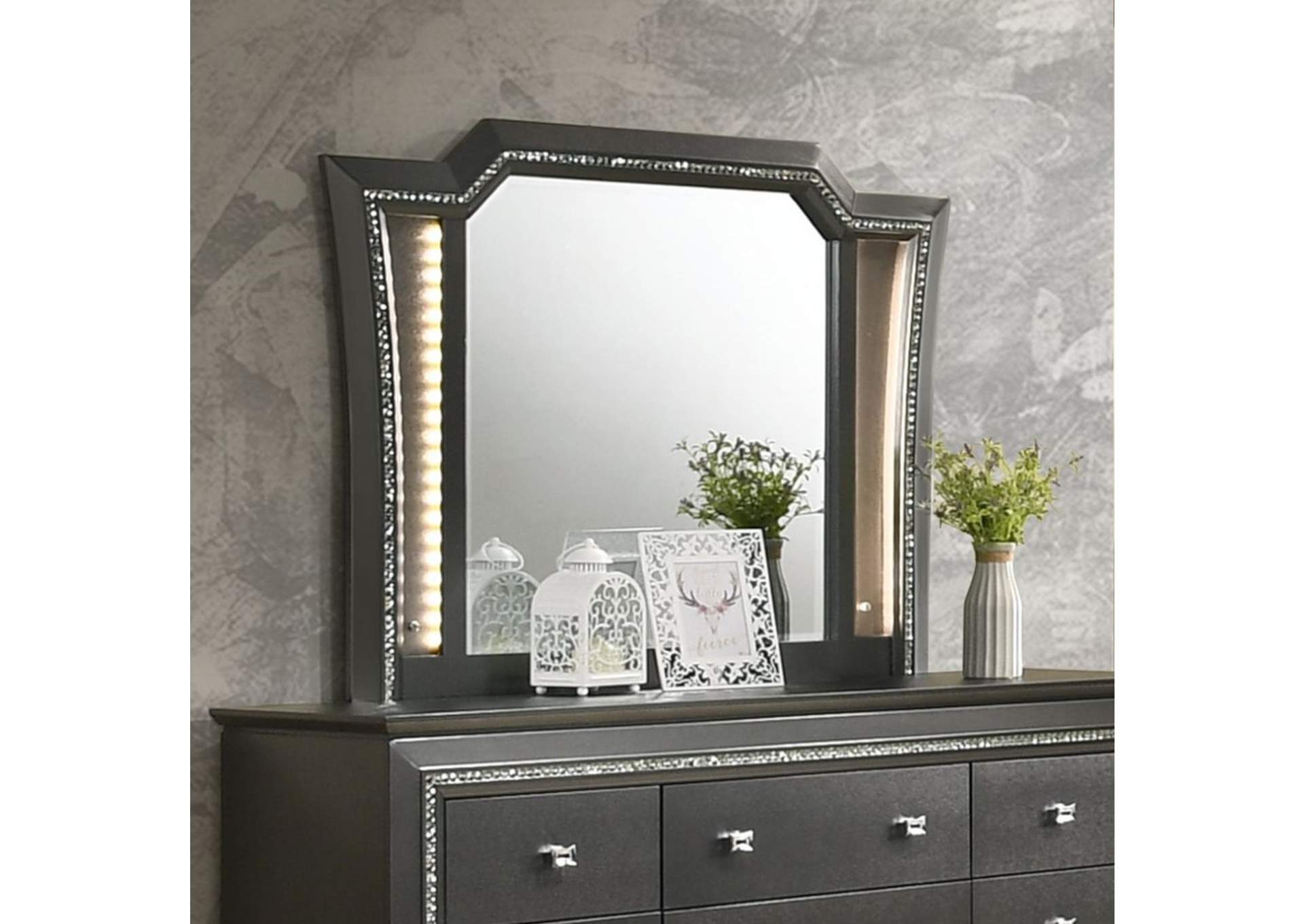 Kaitlyn Mirror with Led image 1