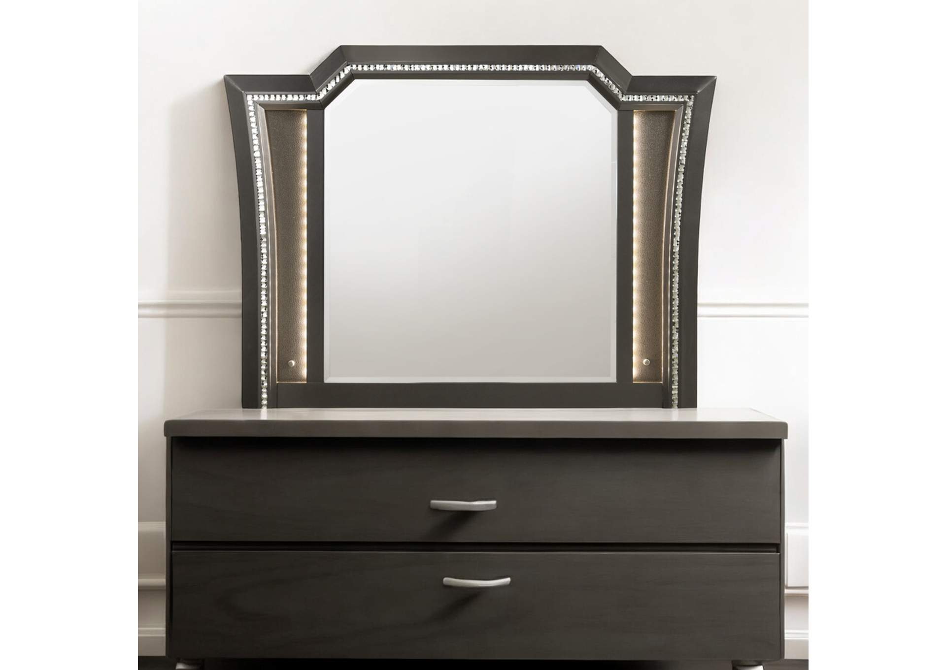 Kaitlyn Mirror with Led image 9