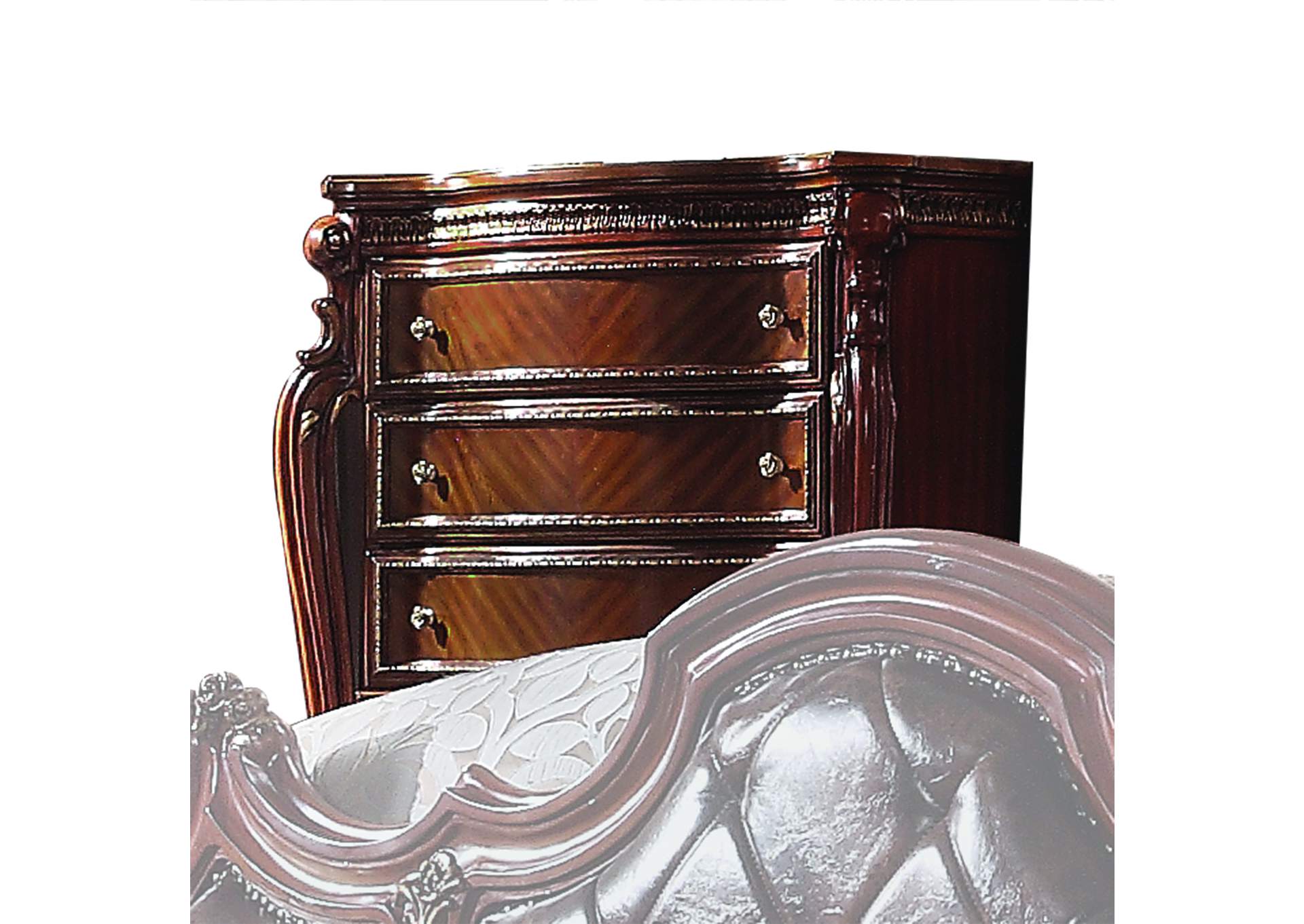 Picardy Chest