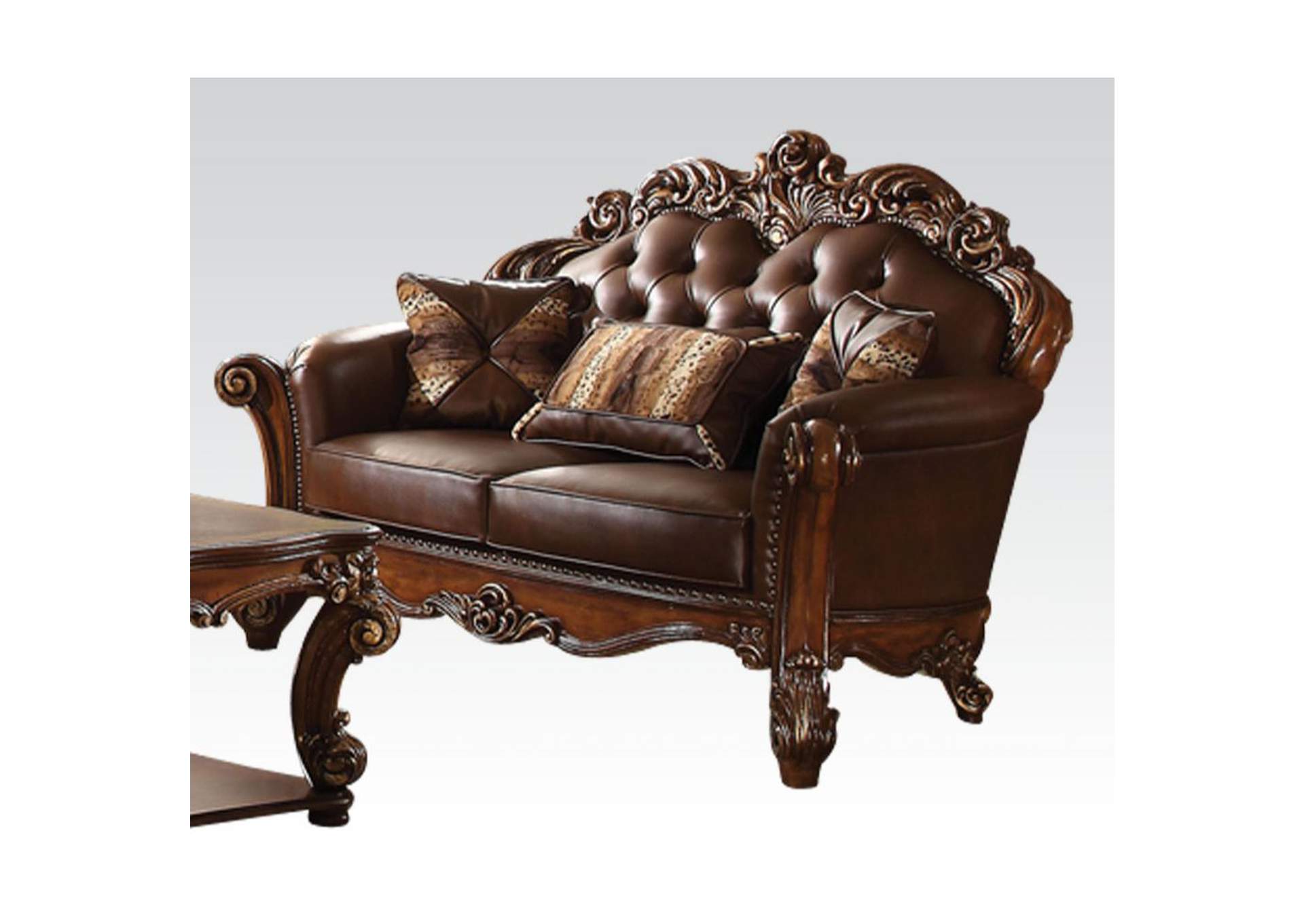 Vendome Loveseat with 3 Pillows