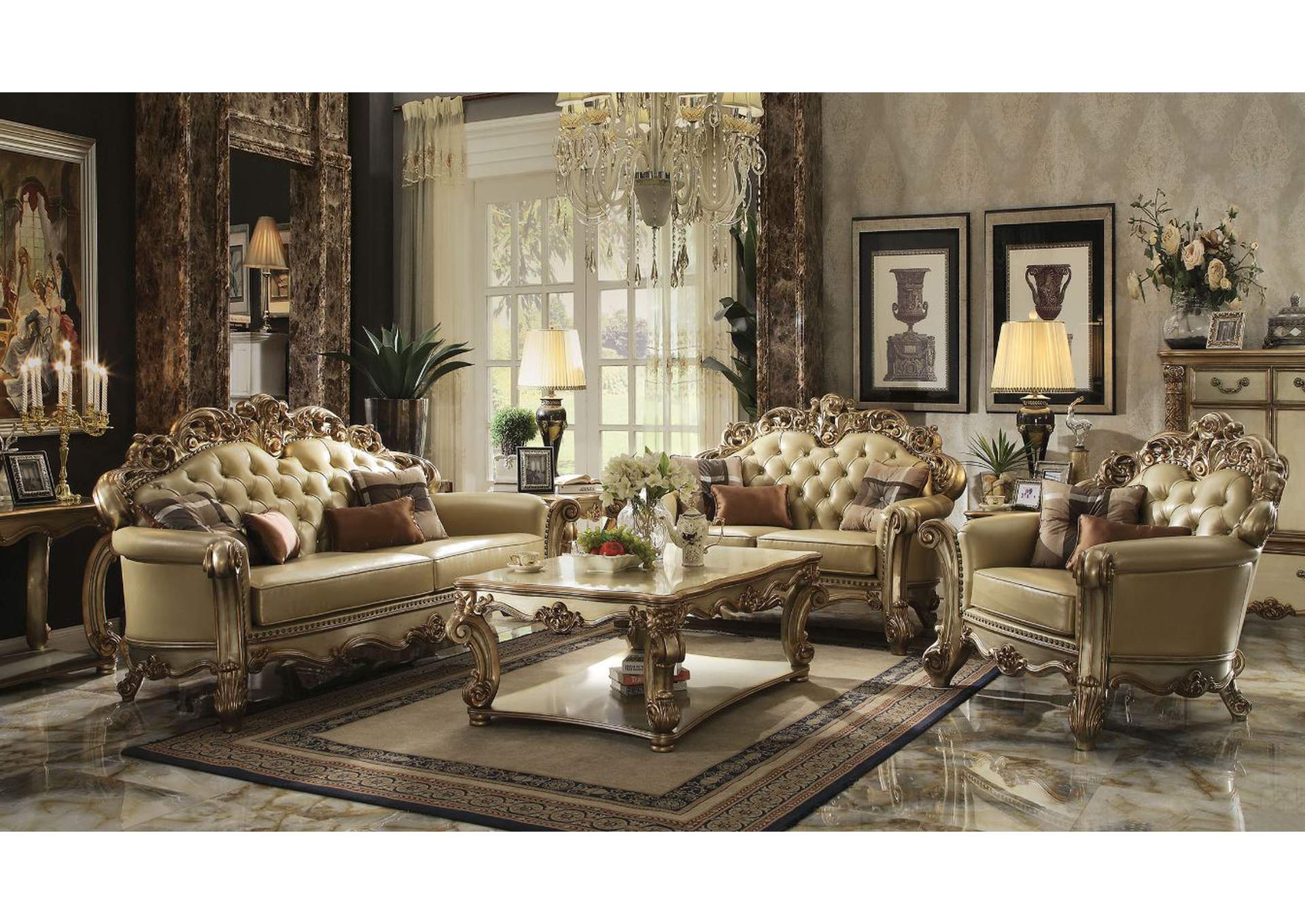 Vendome Sofa with 4 Pillows image 1