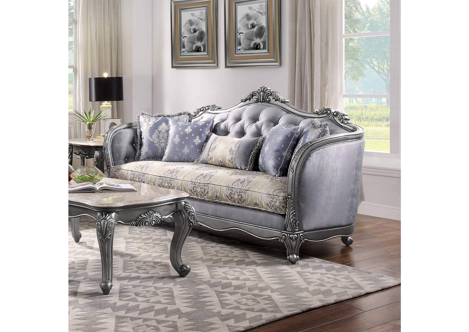 Ariadne Sofa with 5 Pillows image 1