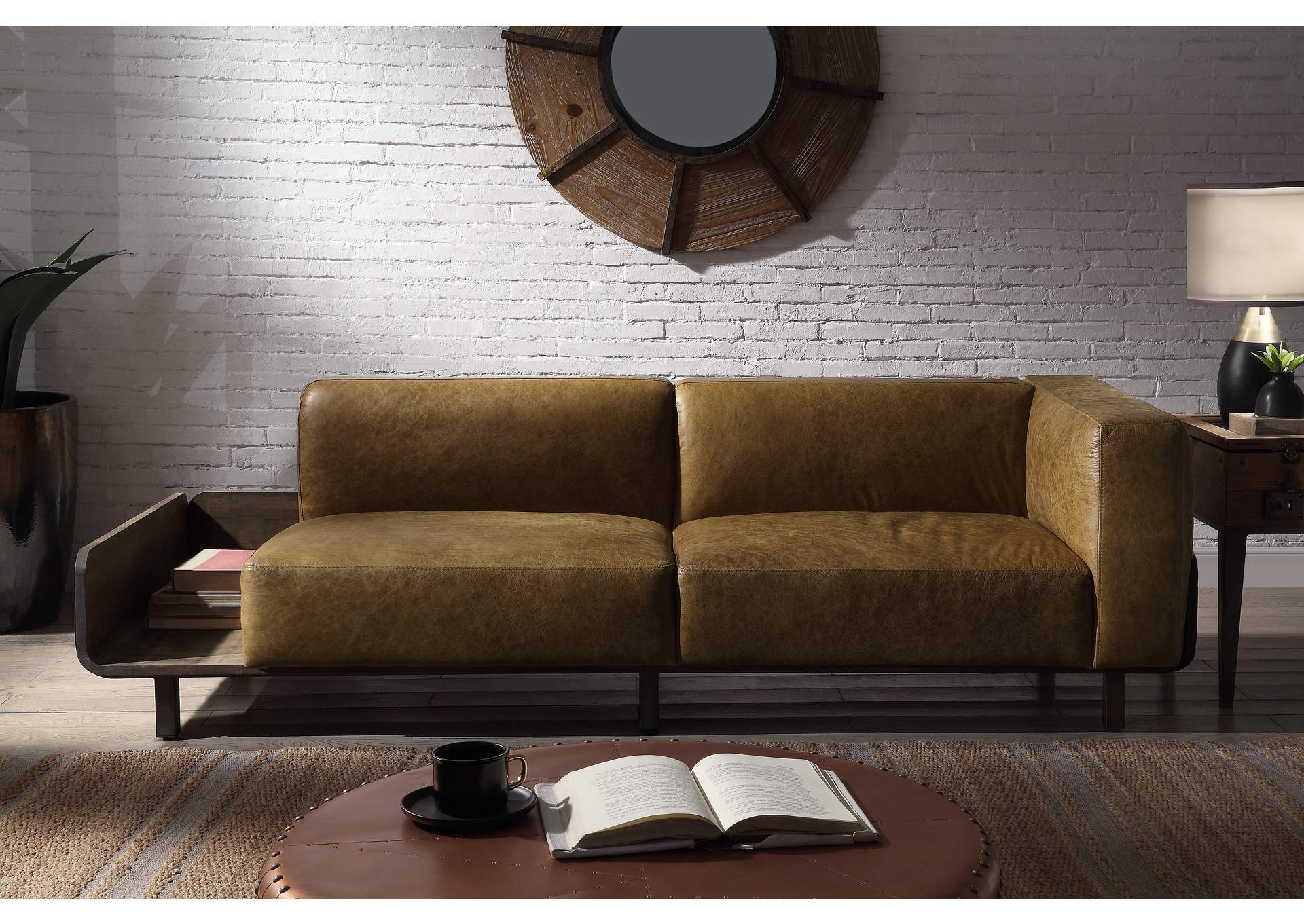Blanca Sofa