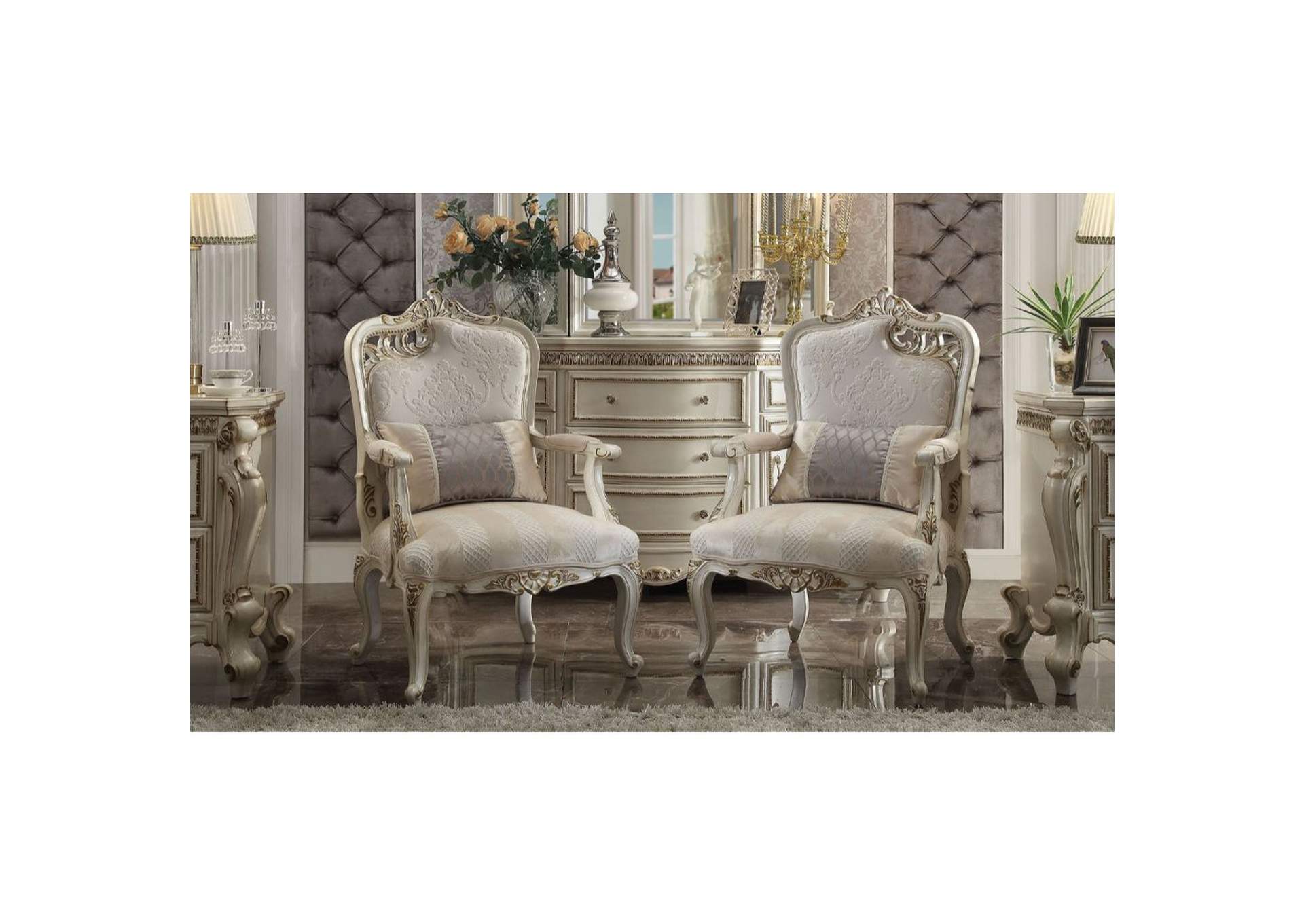 Picardy Chair with Pillow - Right Facing Leaf