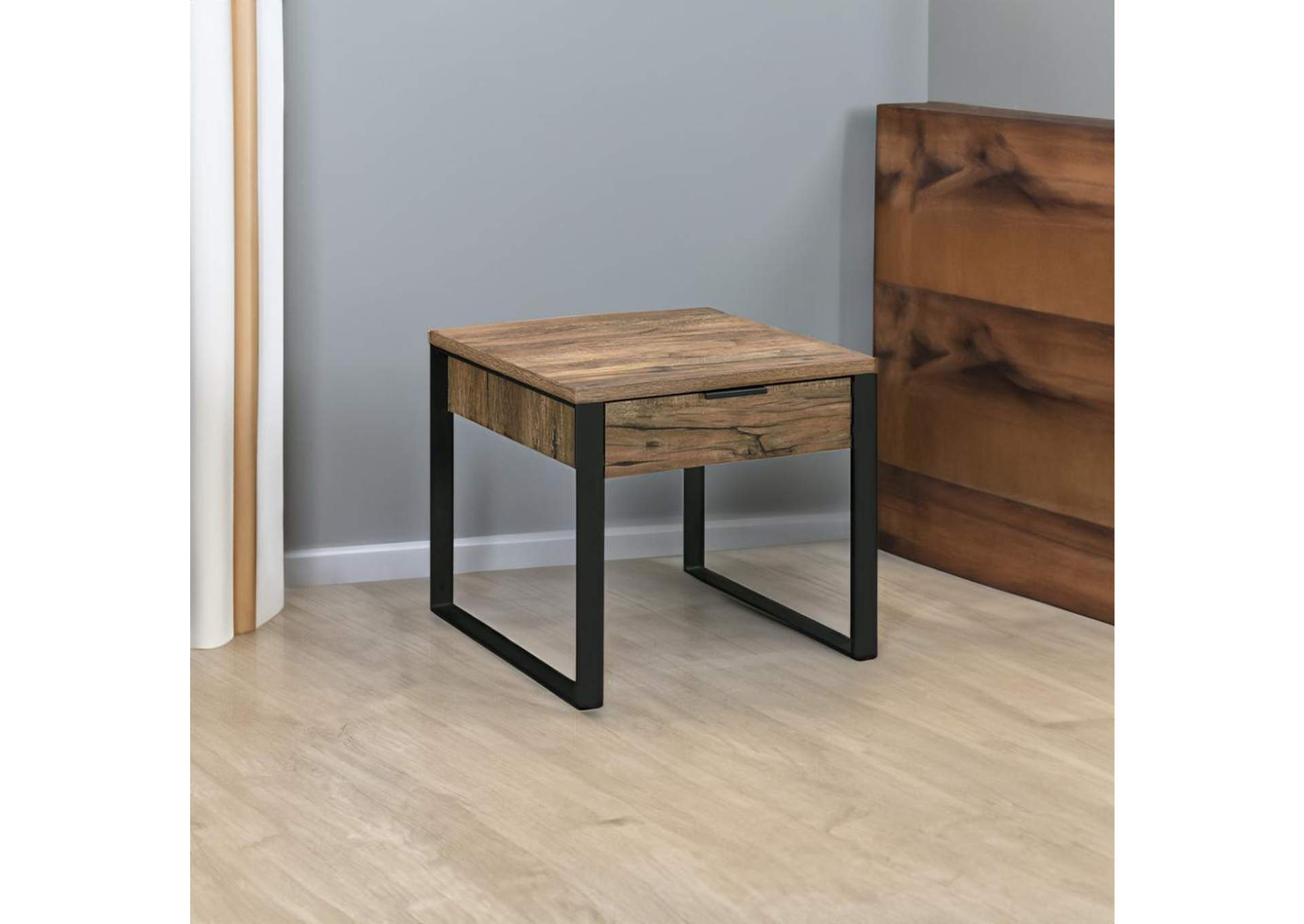 Aflo End Table image 1