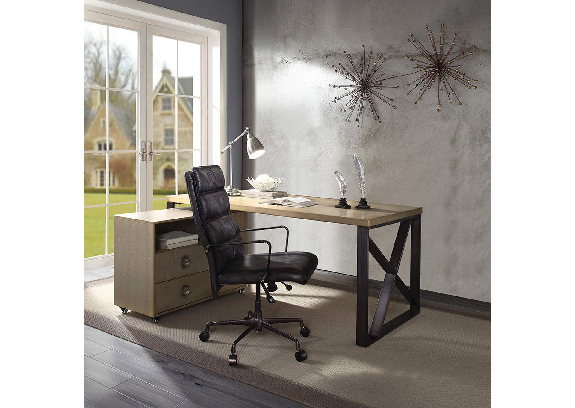 Jennavieve Cabinet image 10