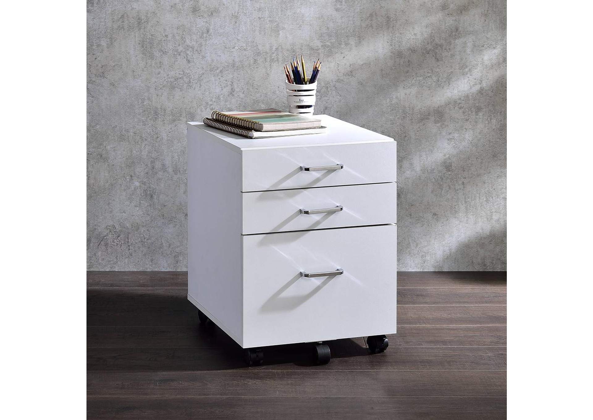 Tennos Cabinet image 1