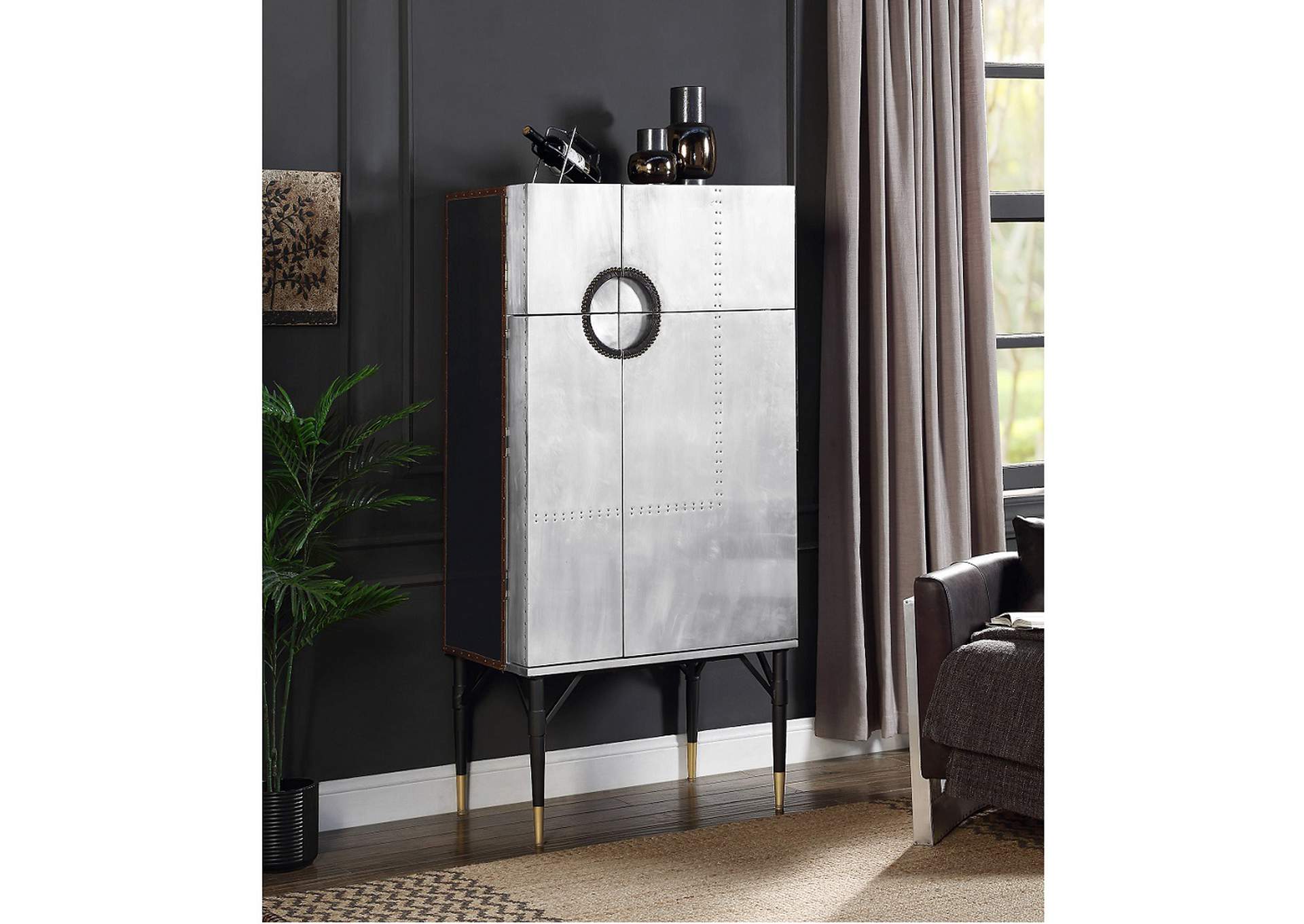 Yoela Wine Cabinet
