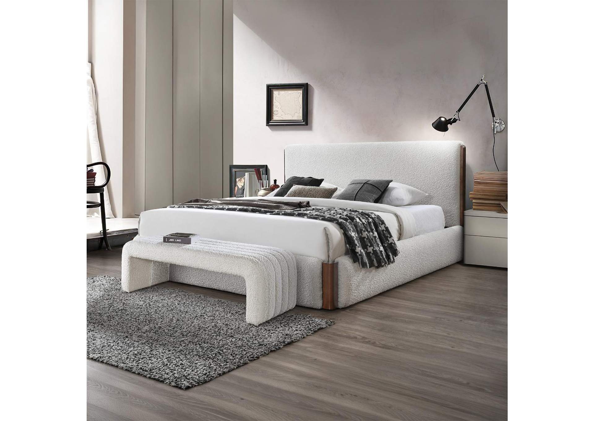 Sandro Bench image 3