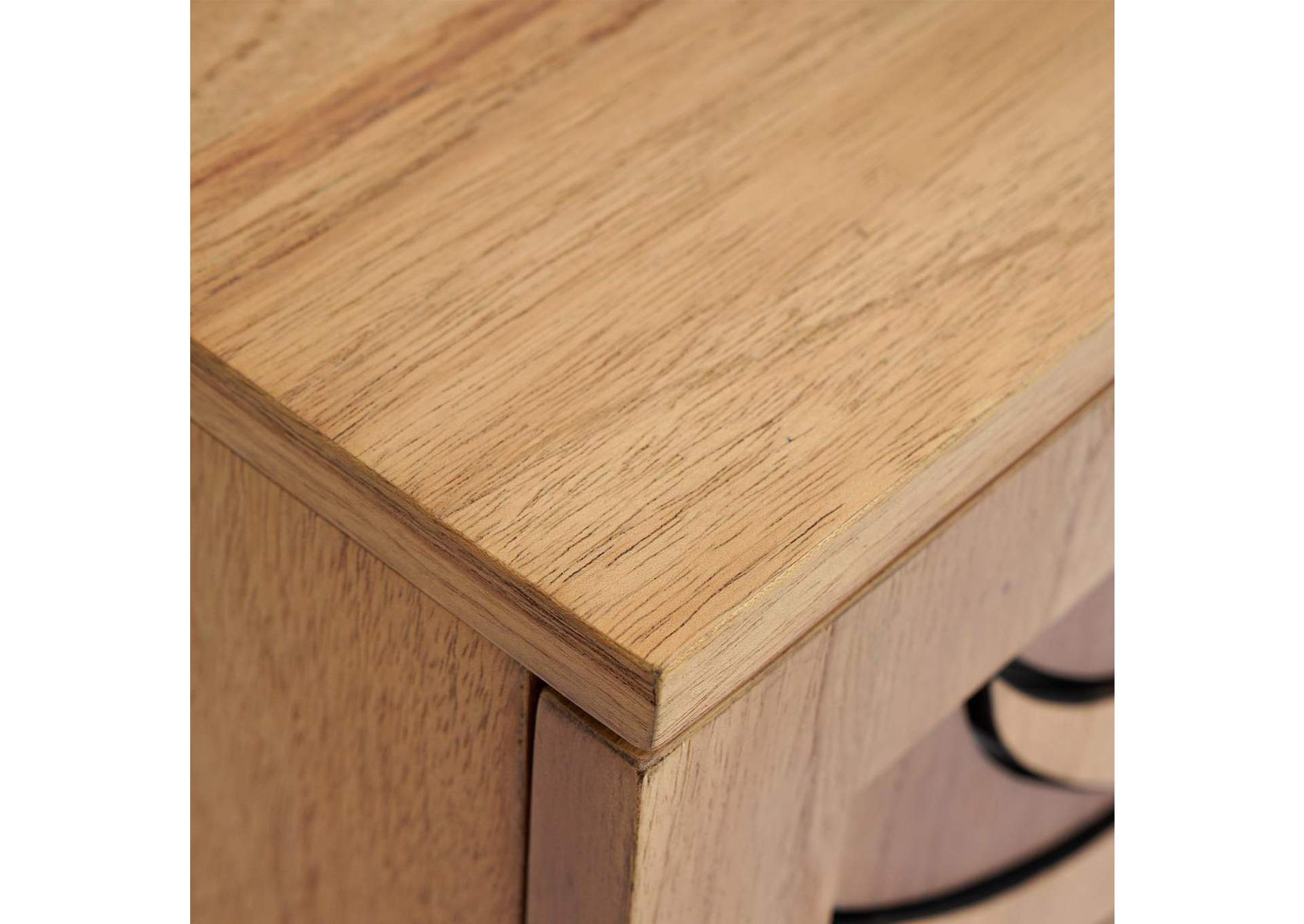 Lola Cabinet image 10