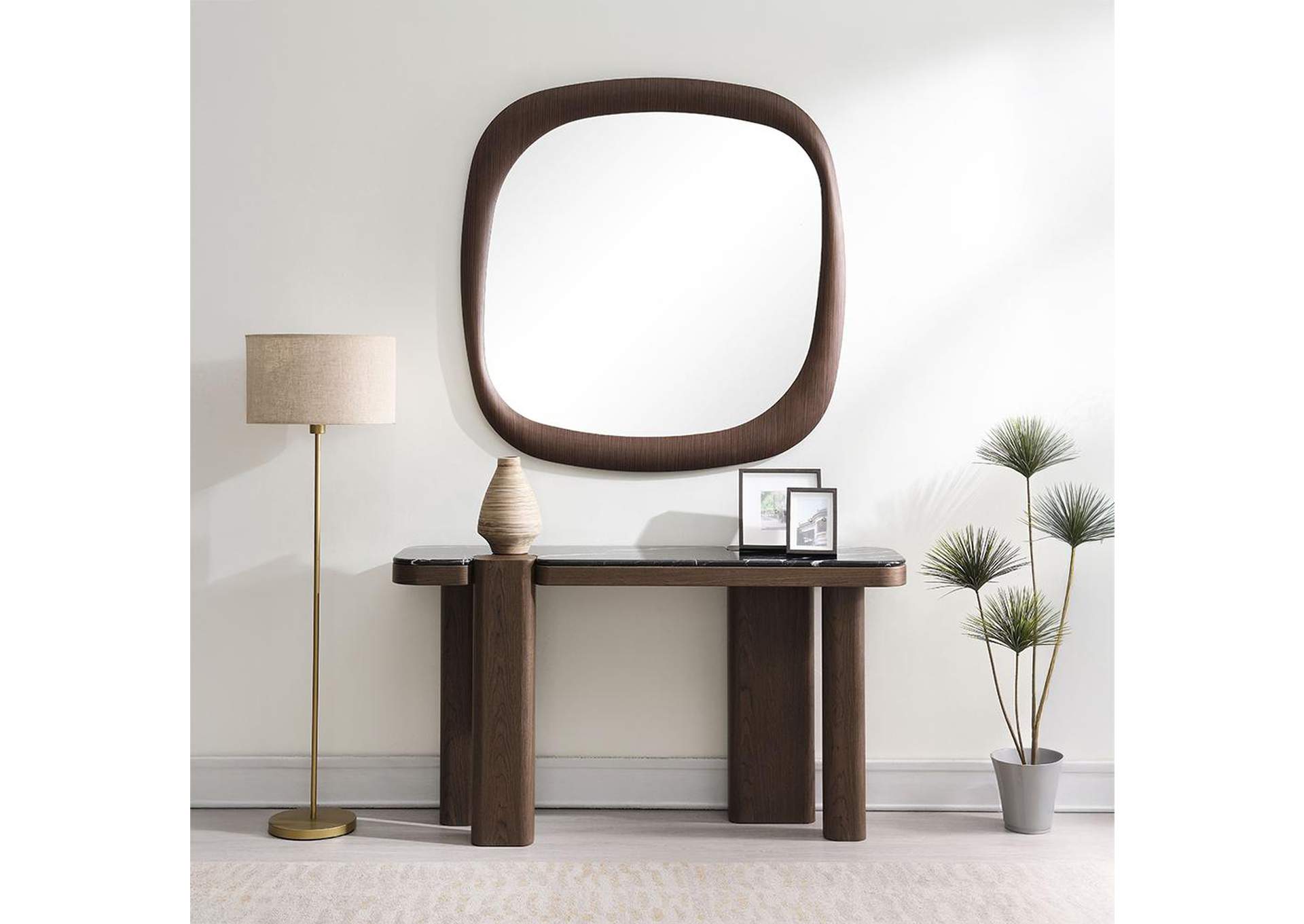 Dana Accent Mirror image 6