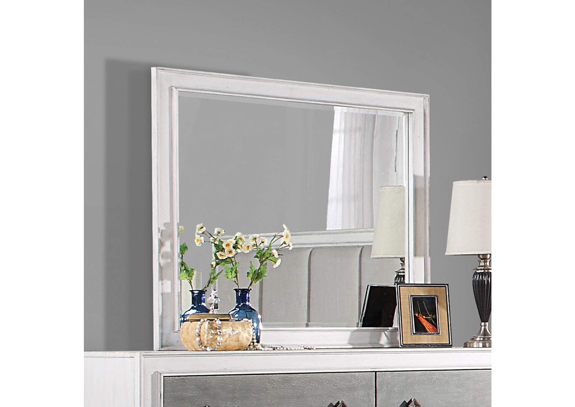 Katia Mirror image 1