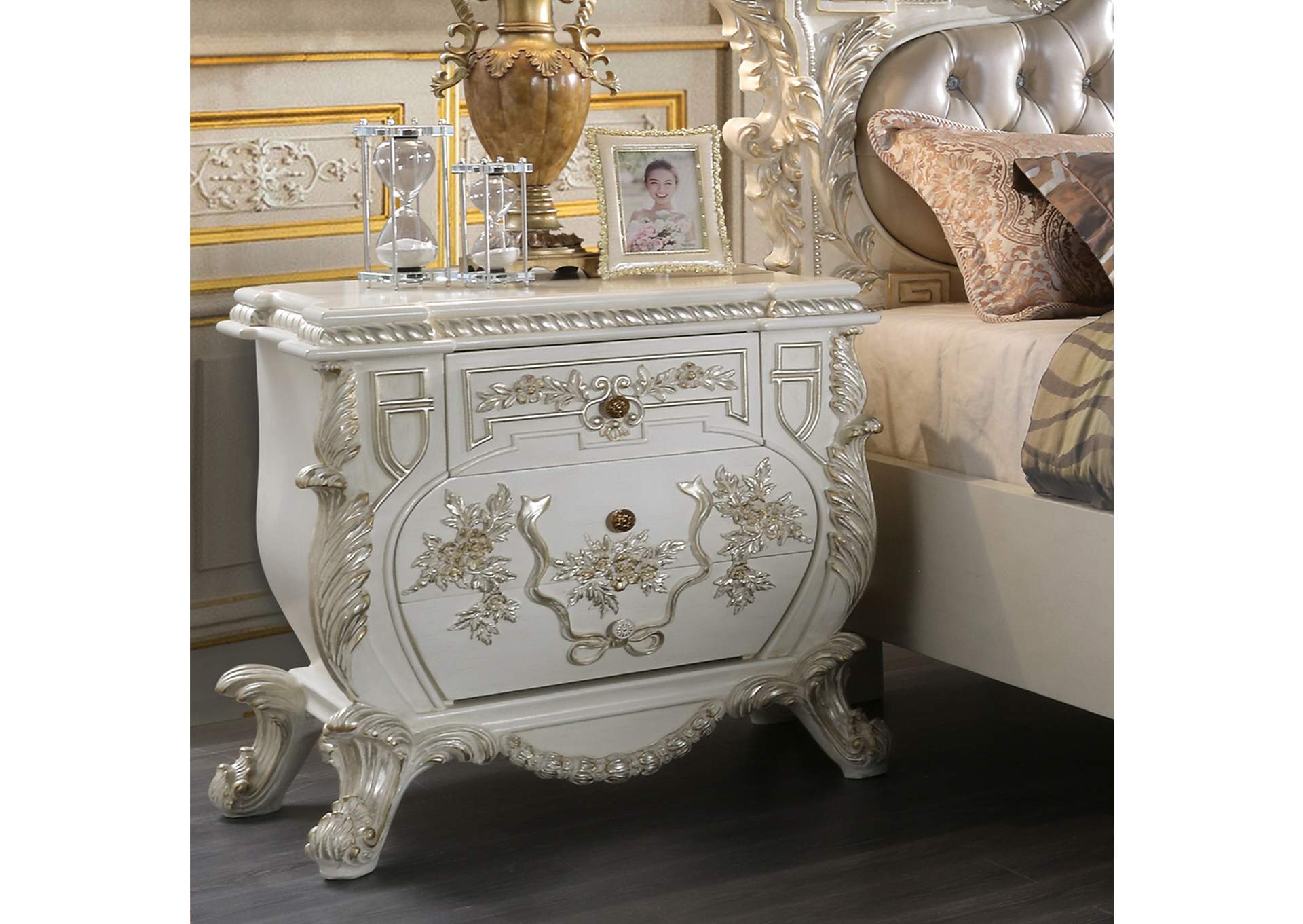 Vanaheim Nightstand
