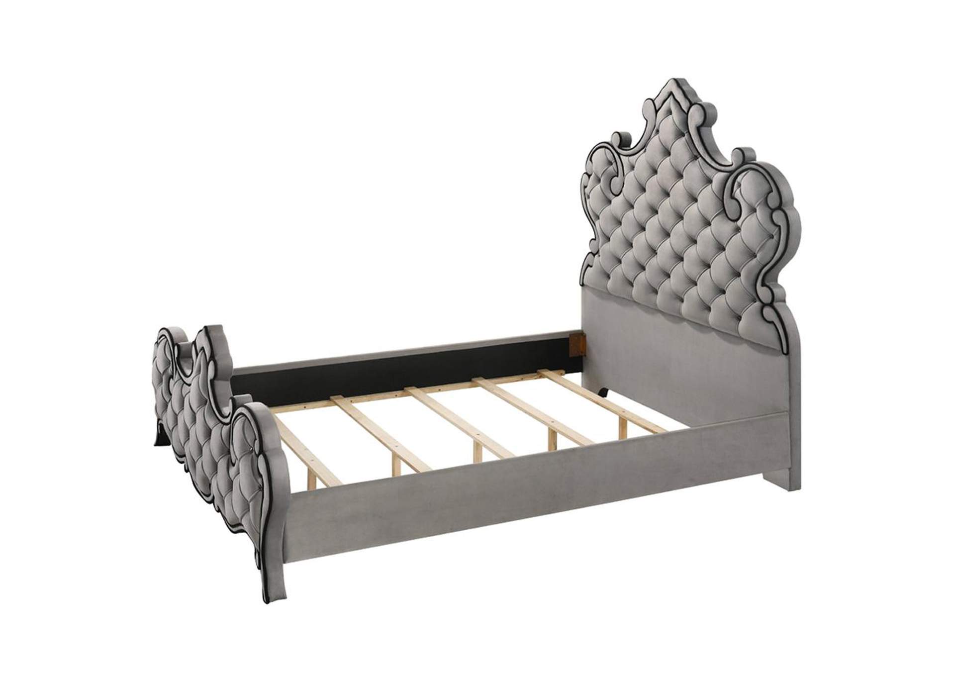 Perine Queen Bed image 3