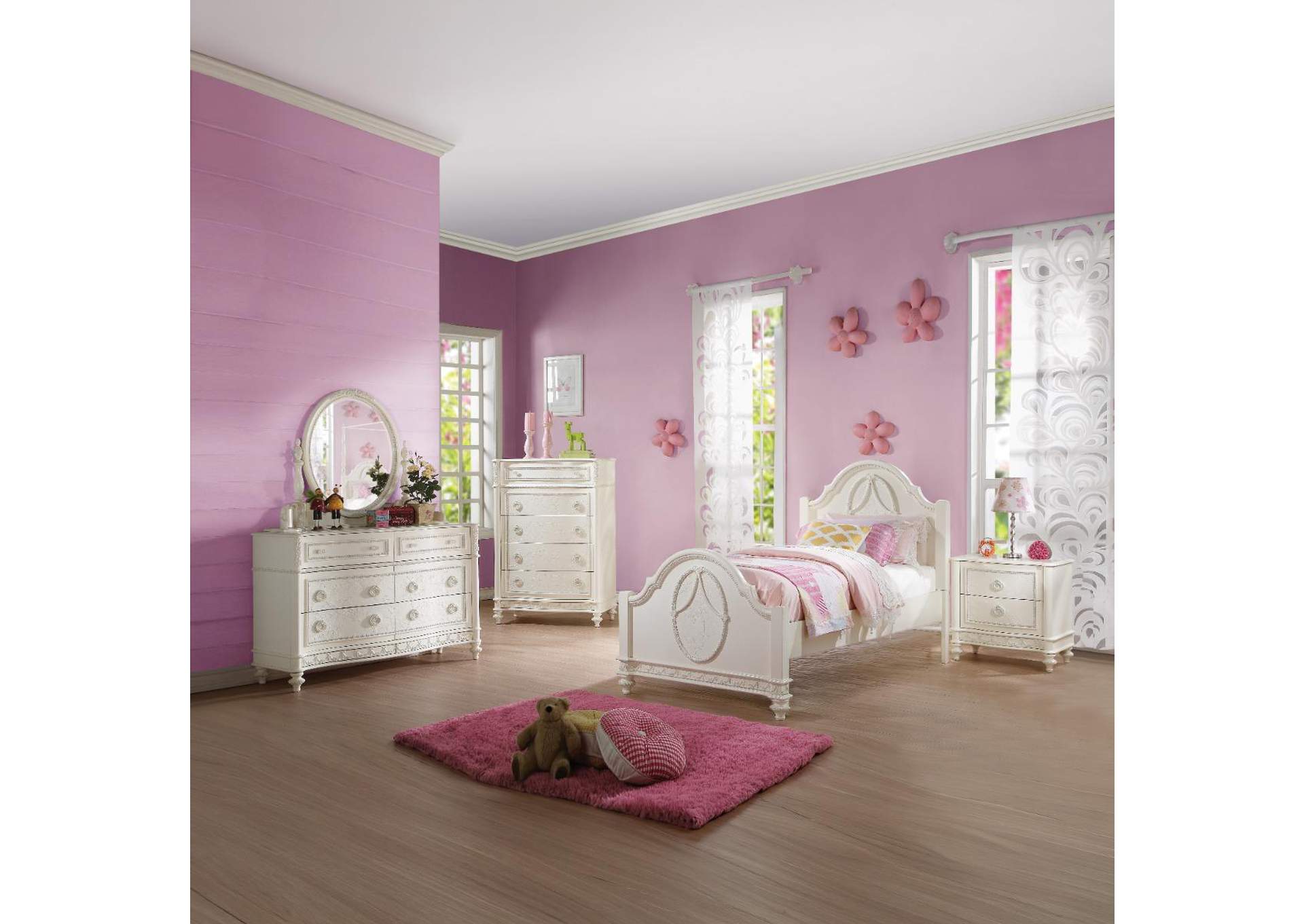 Dorothy Twin Post Bed image 11