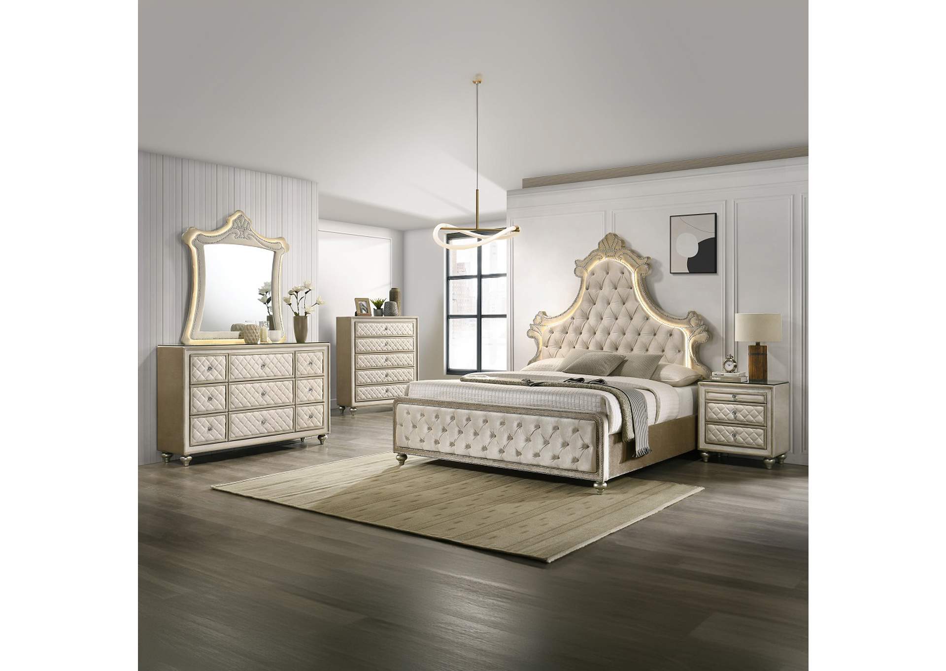 Lucienne Chest