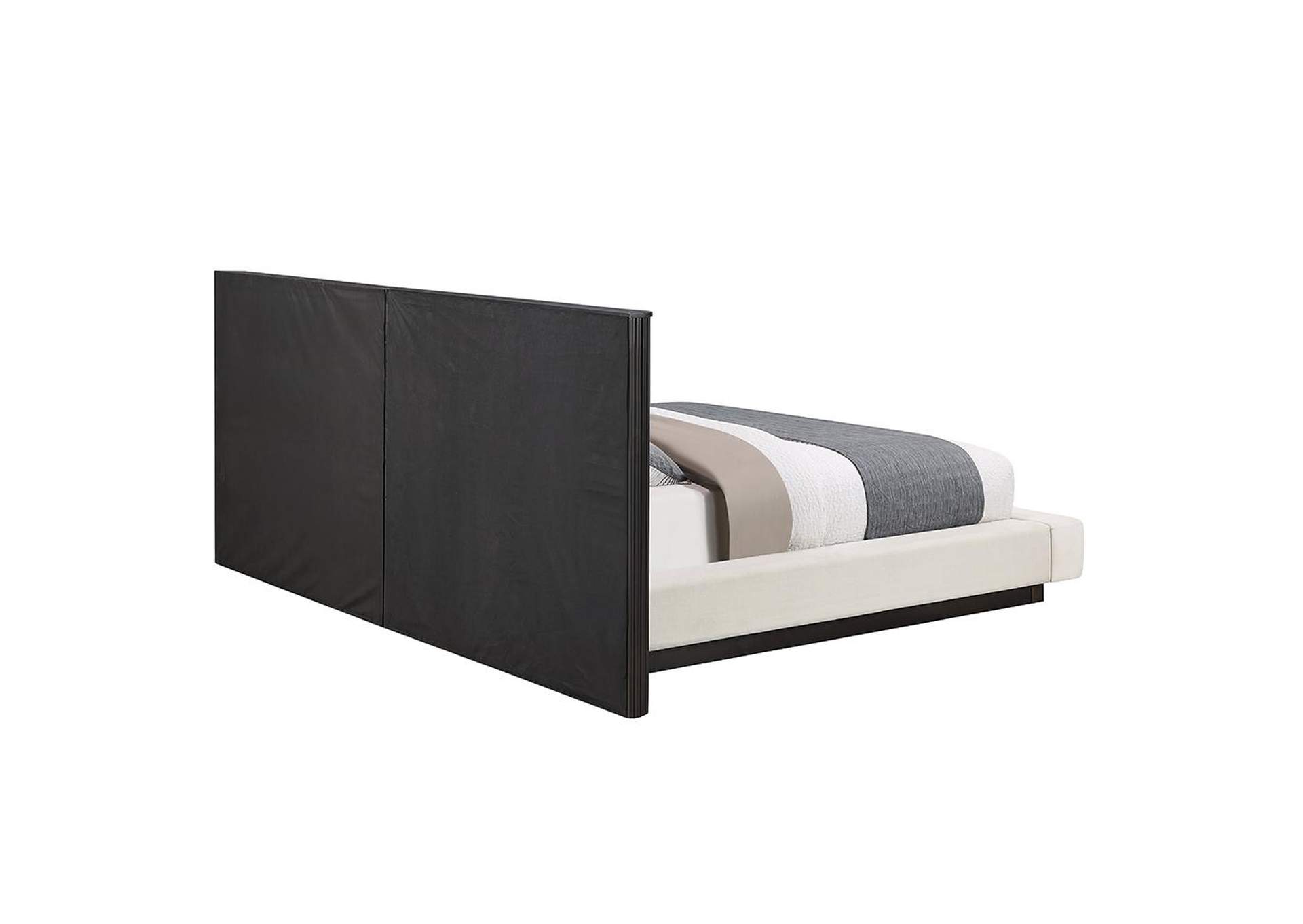 Clayten Eastern King Bed image 7