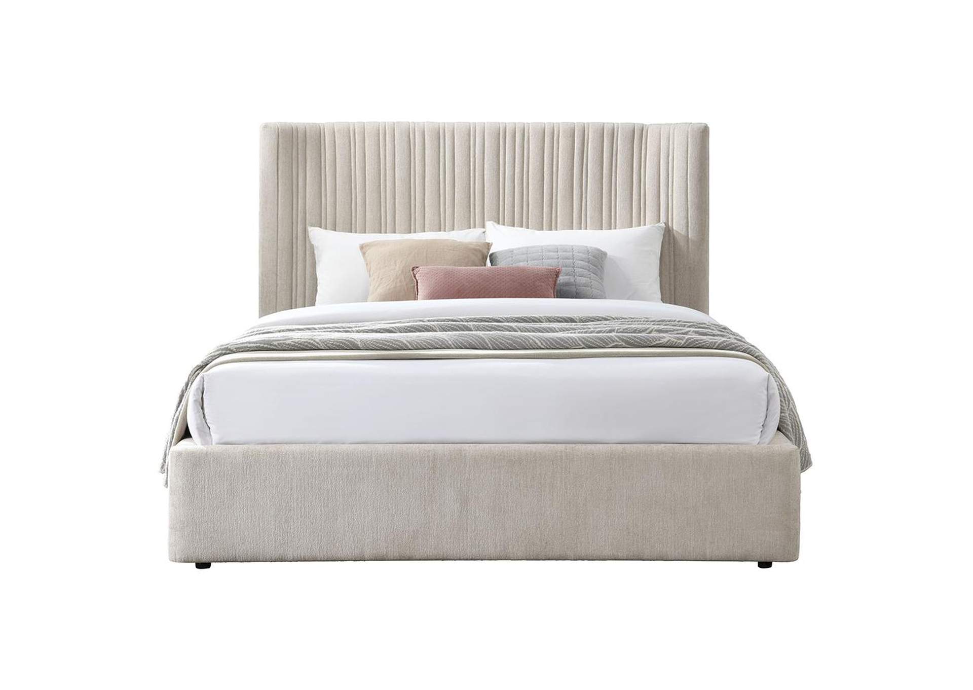 Loren Queen Bed image 4