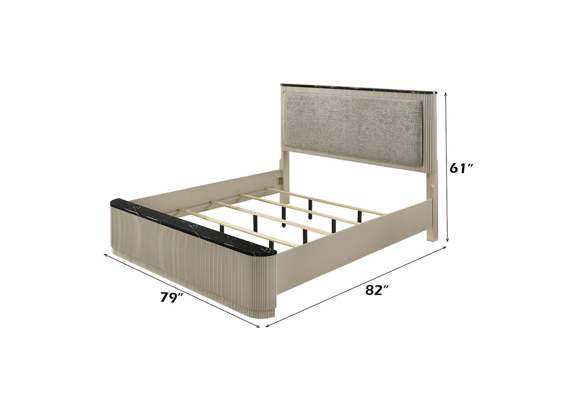 Travonte Eastern King Bed image 9