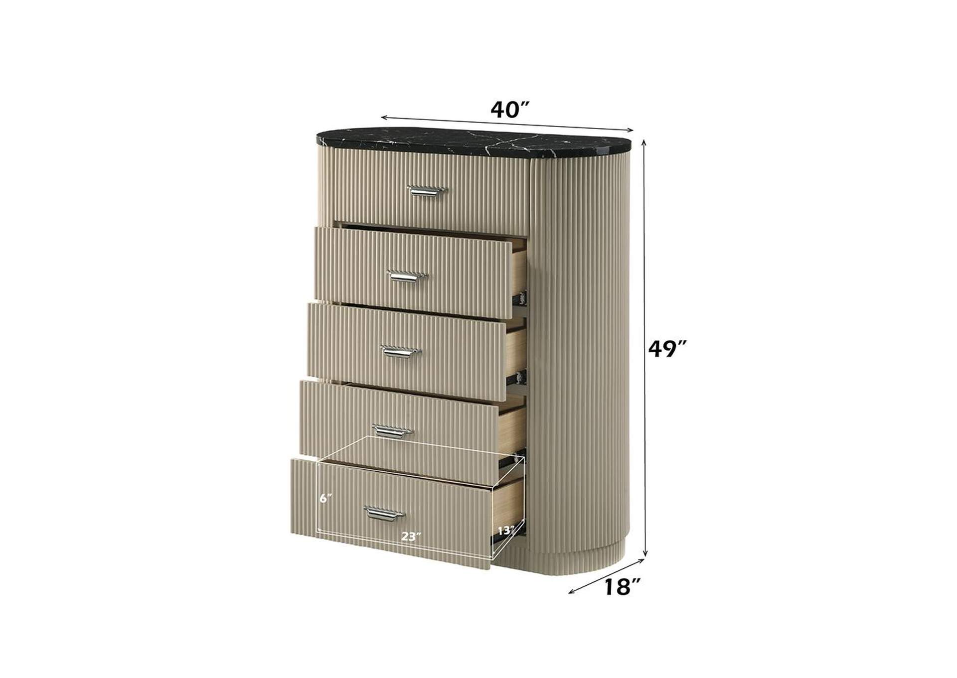 Travonte Chest image 7