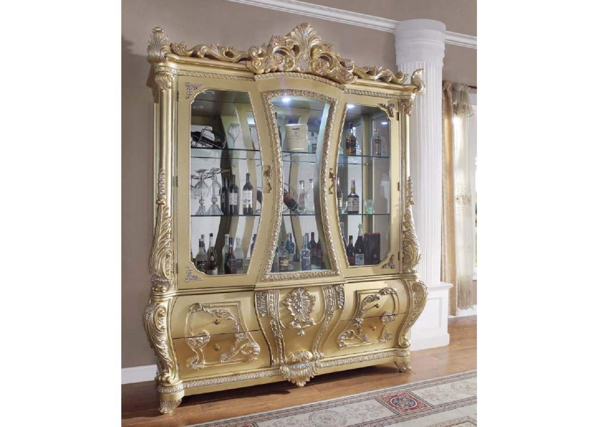 Cabriole Curio
