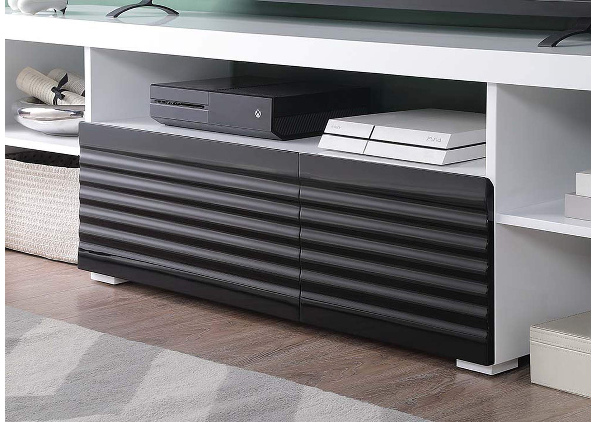 Buck Ii TV Stand