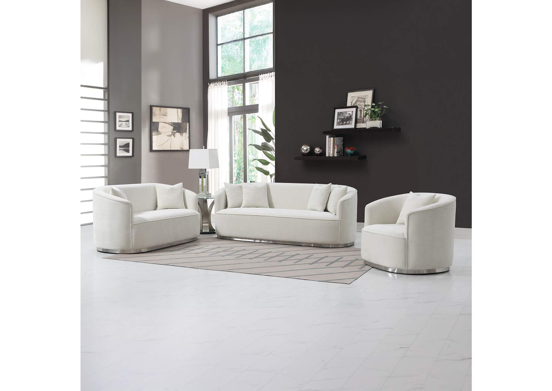 Odette Sofa with 4 Pillows
