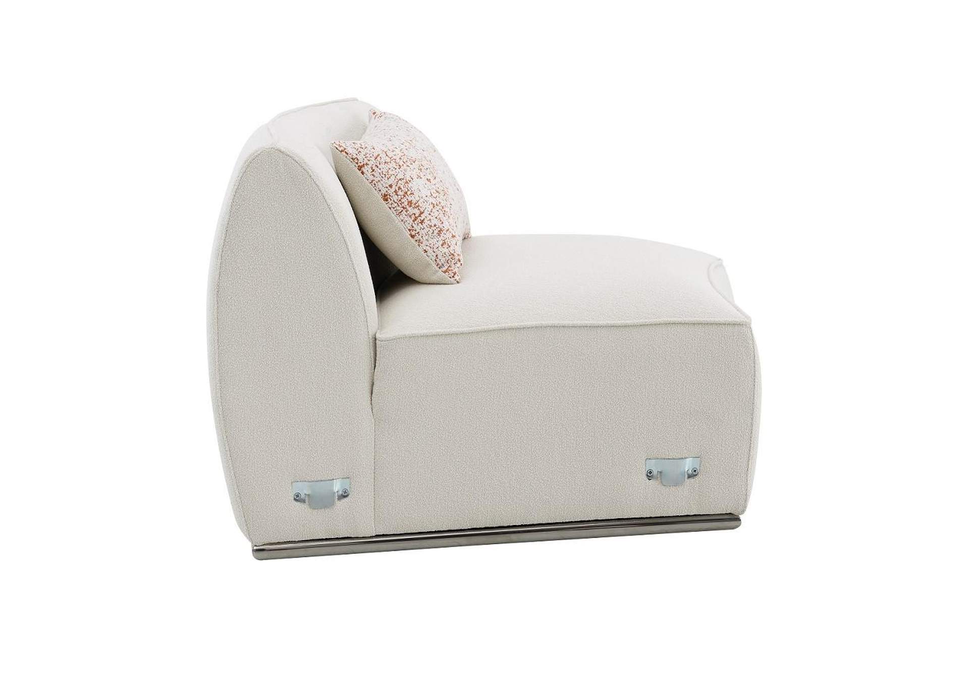 Sahara Sectional Sofa with 3 Pillows image 16