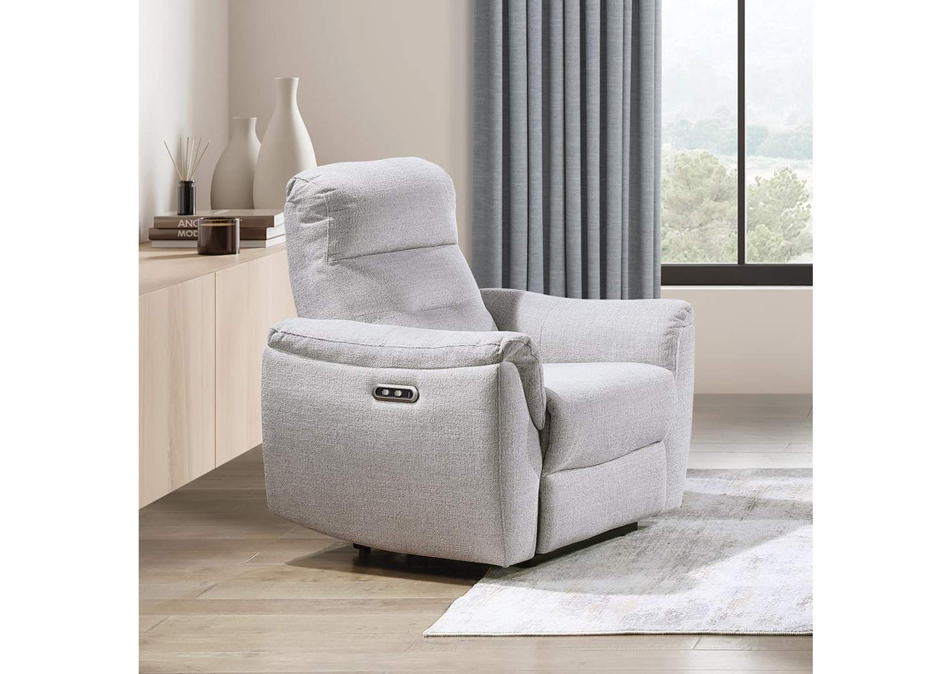 Eastre Power Motion Recliner with USB Port image 1