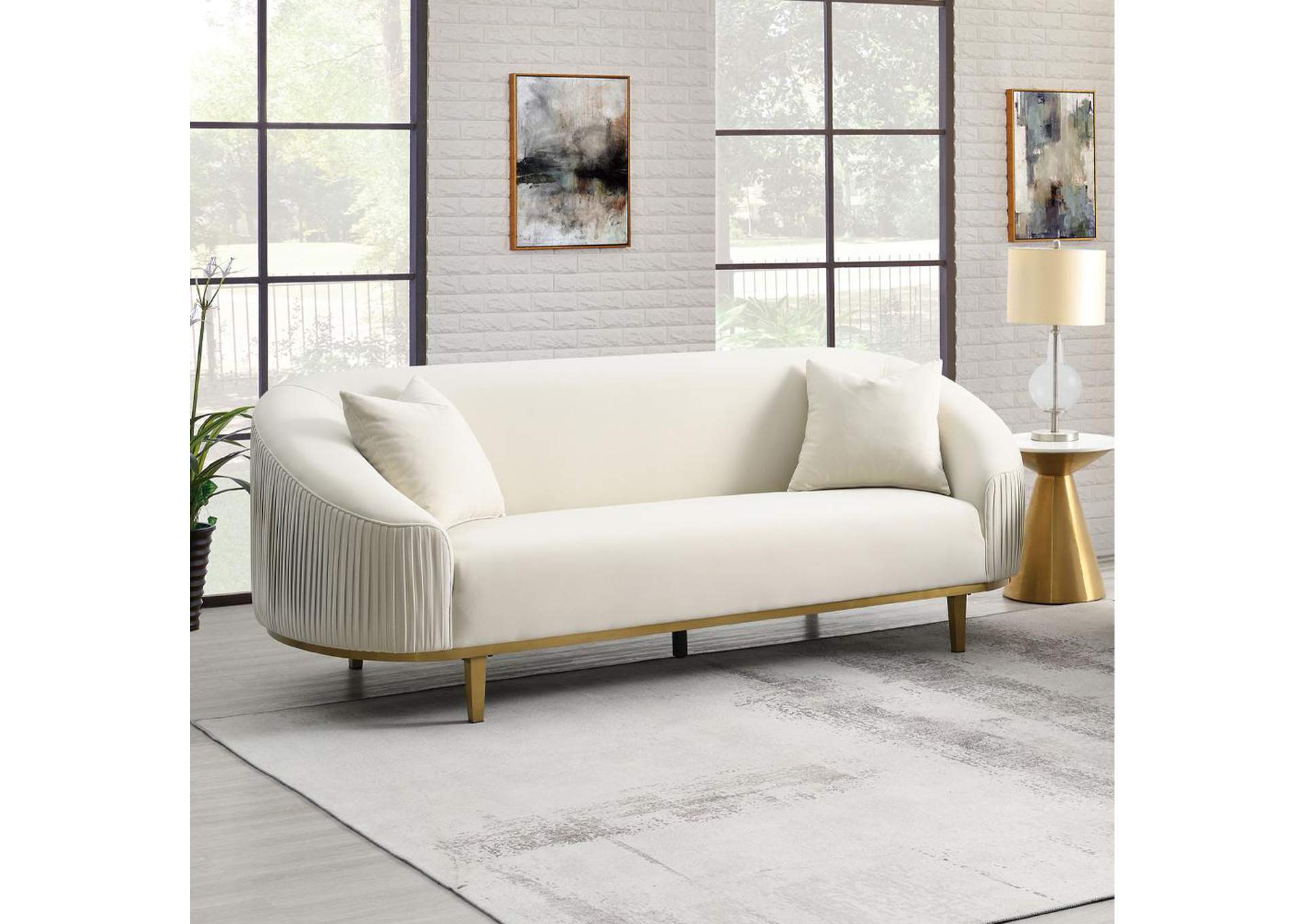 Martina Sofa with 2 Pillows image 1