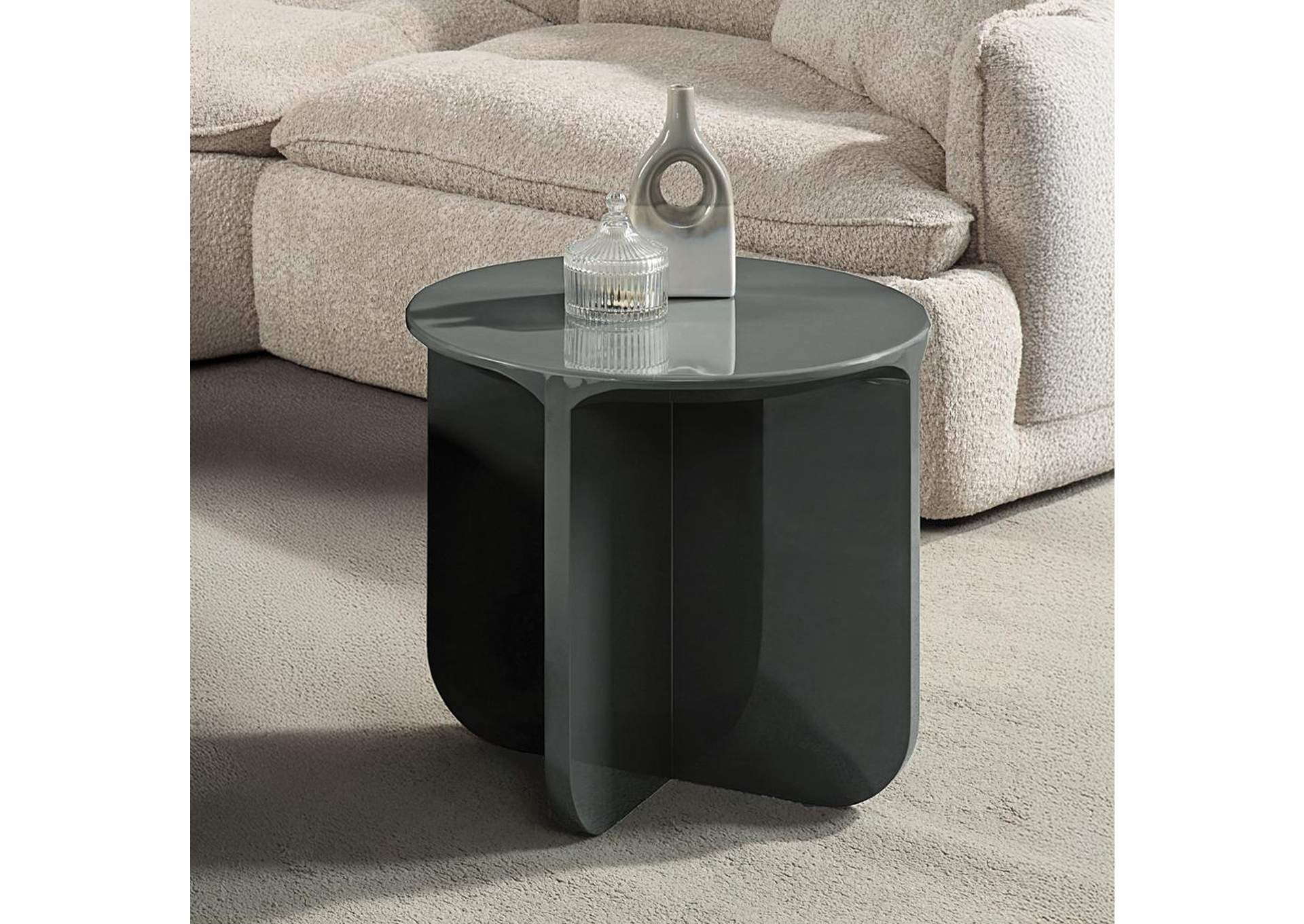 Lamond End Table image 8