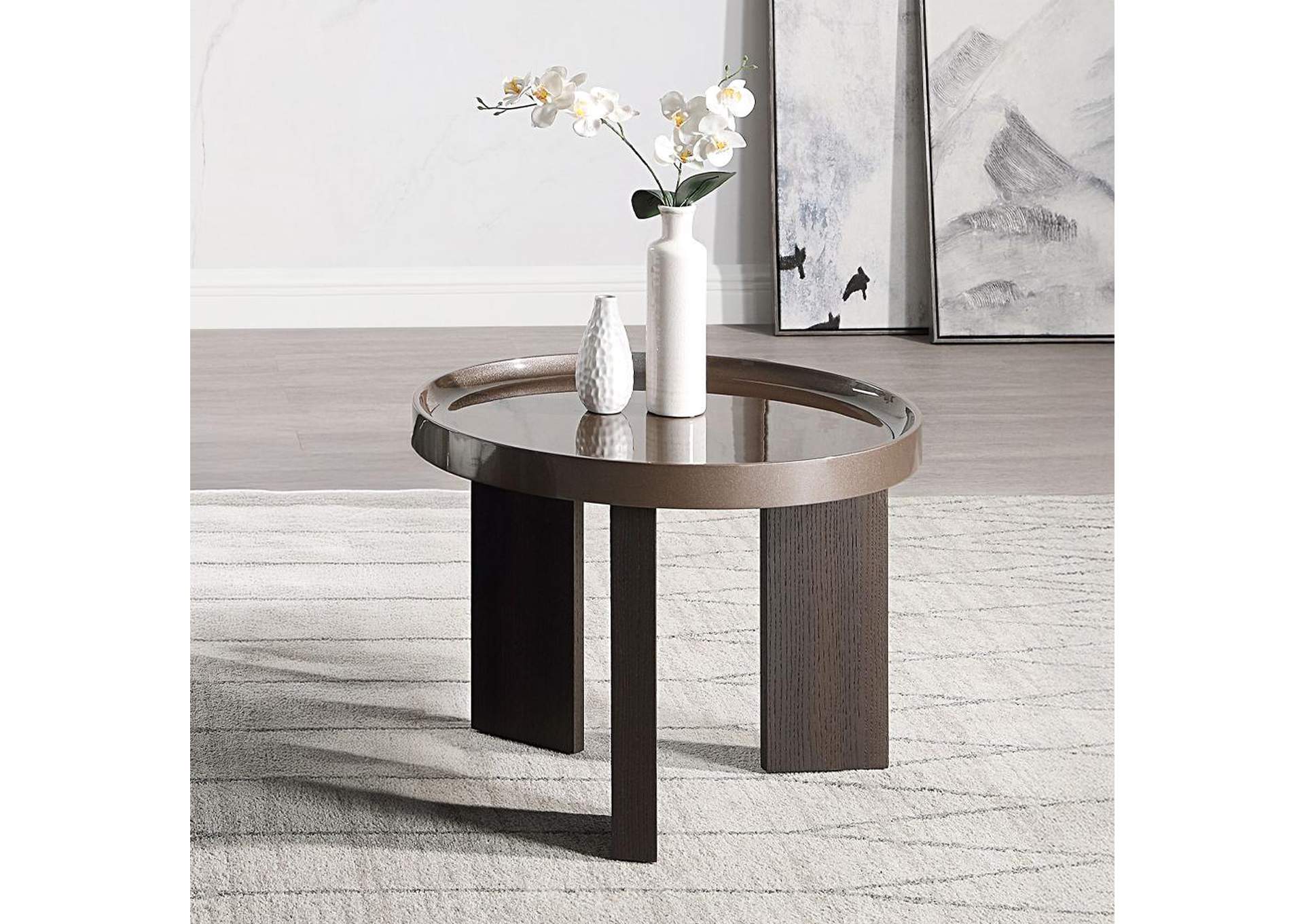 Lakita End Table image 1