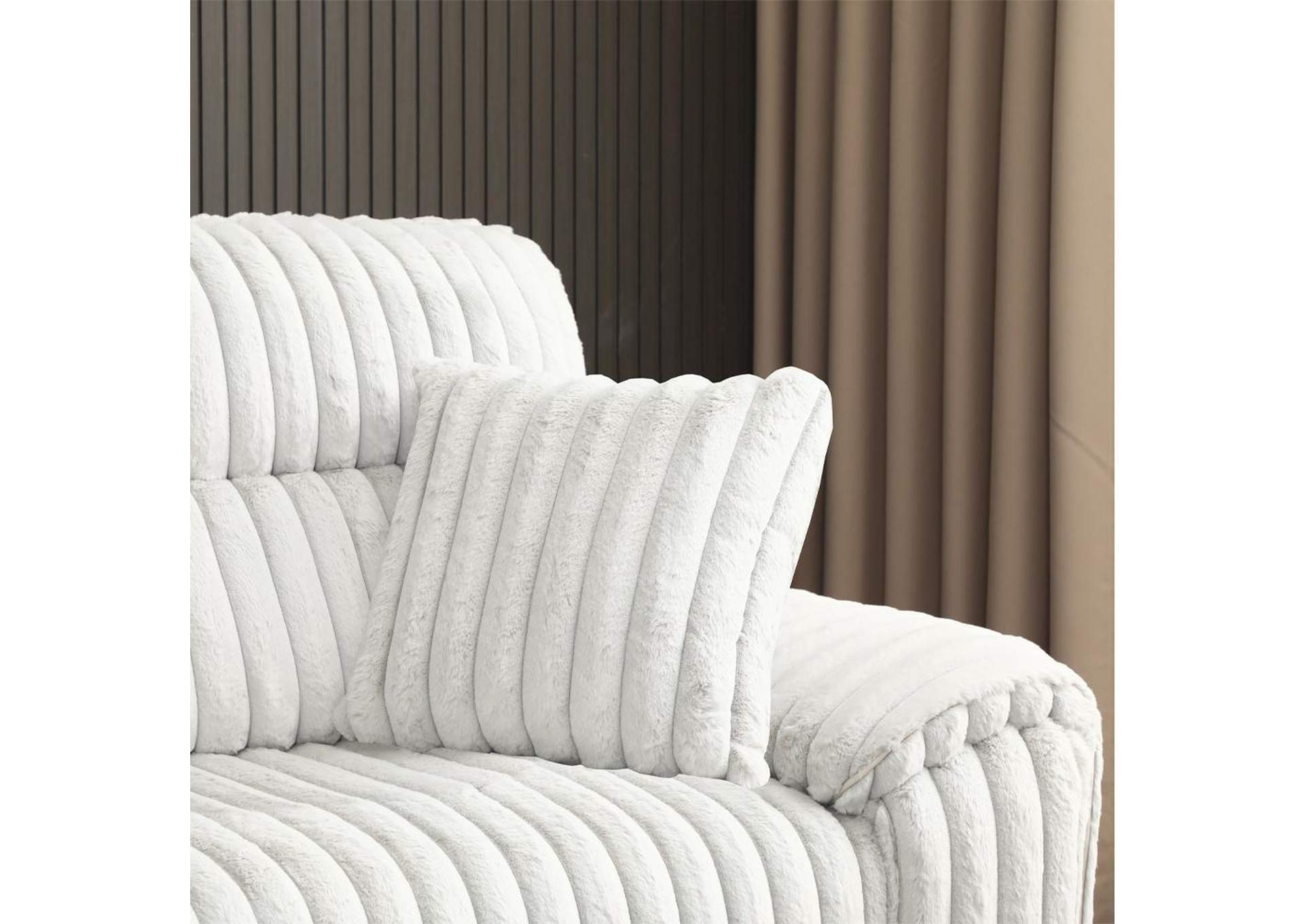 Jaya Power Motion Sofa with Sleeper and USB Port image 9