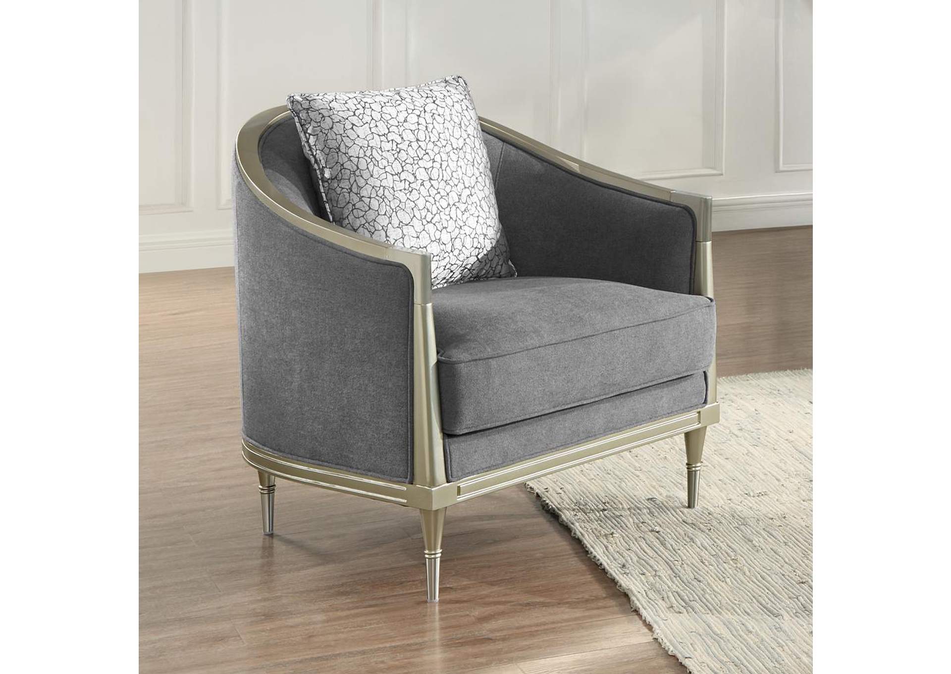 Fernando Chair with Pillow image 1