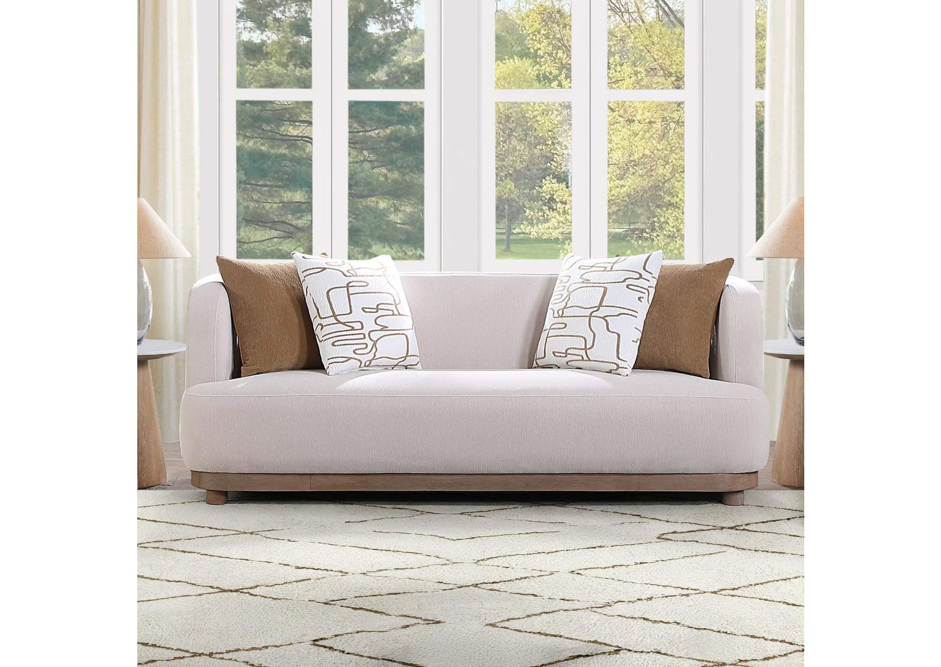 Duncan Sofa with 4 Pillows image 1