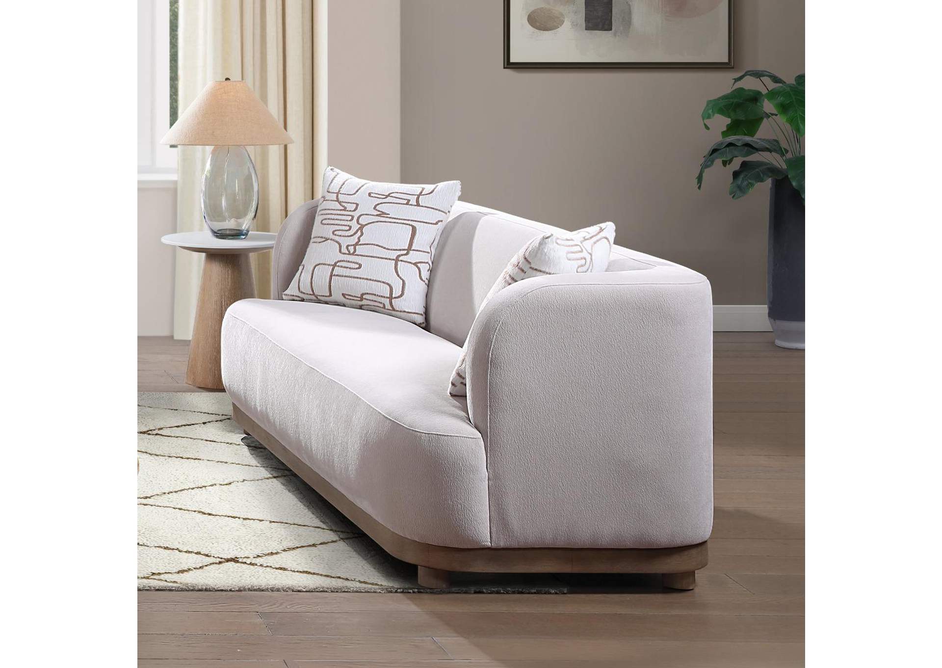 Duncan Loveseat with 2 Pillows image 1
