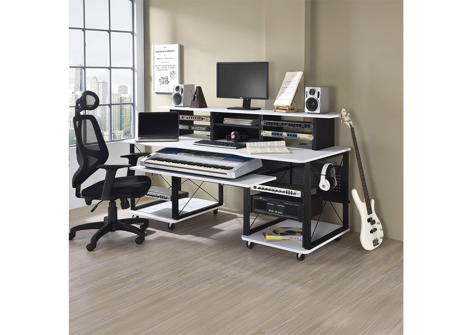 Megara Music Desk