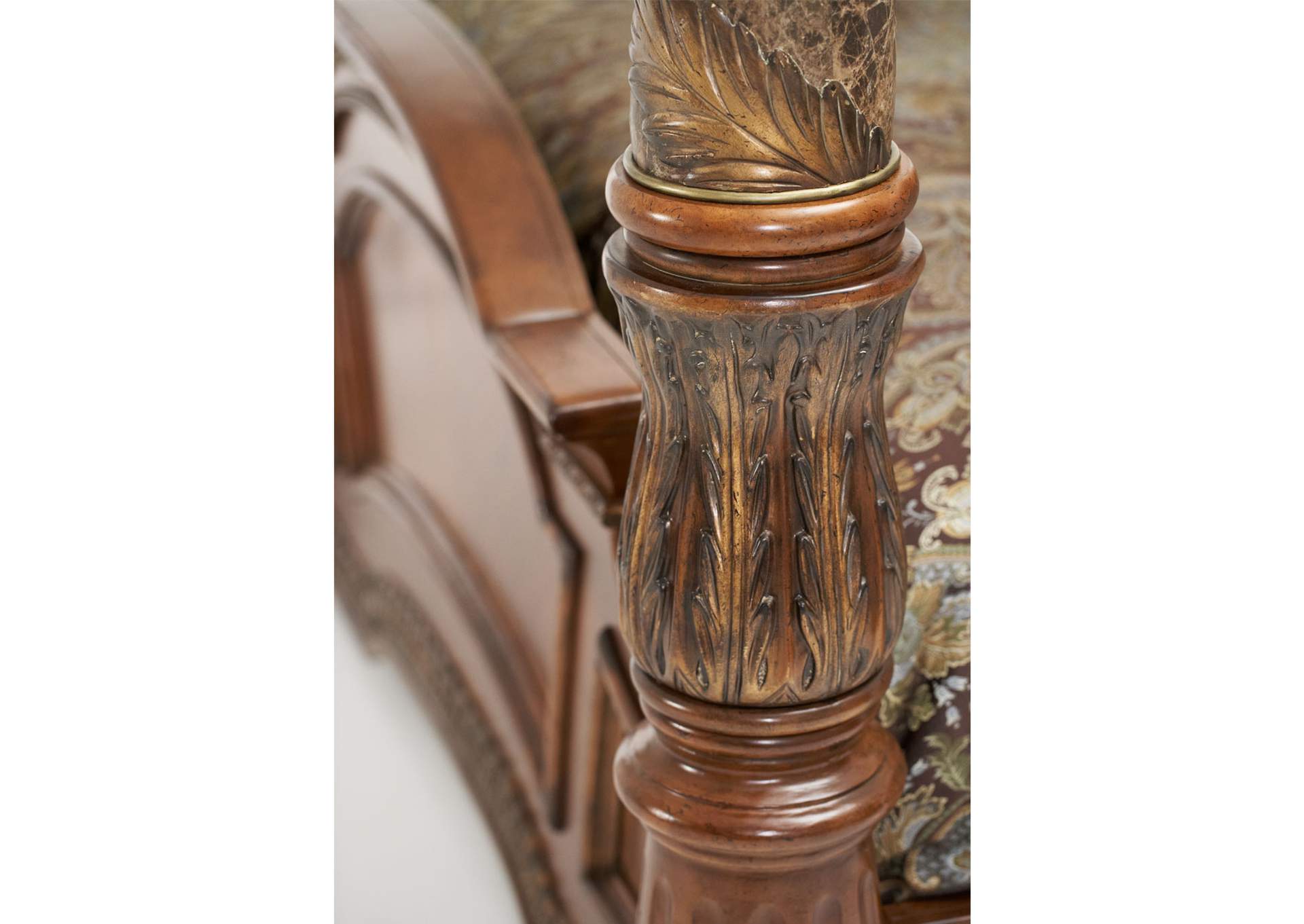 Villa Valencia California King Canopy Bed - Classic Chestnut image 11