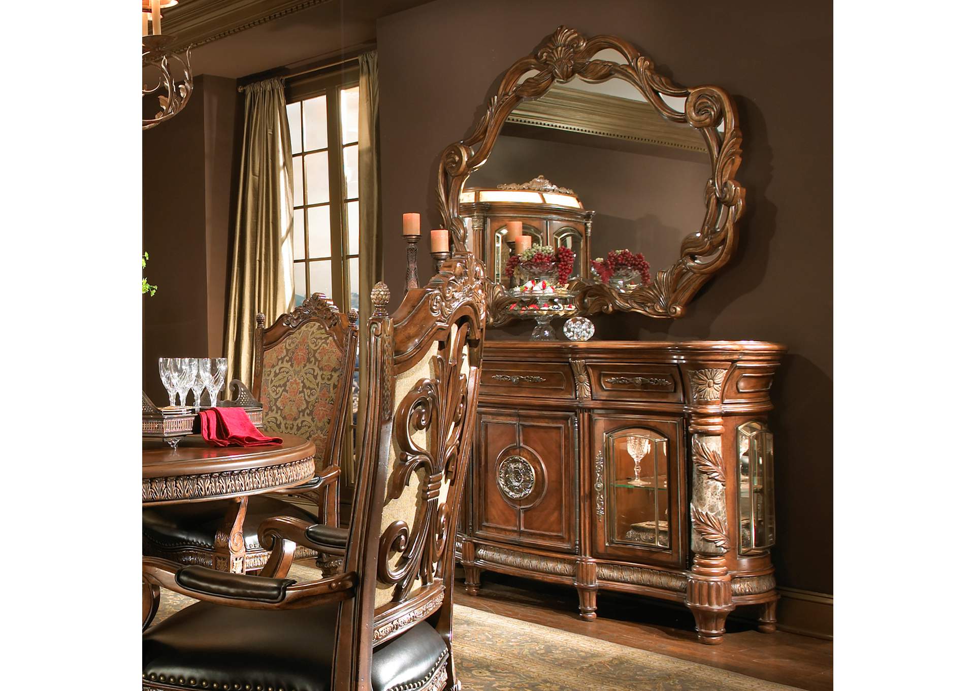 Villa Valencia Sideboard with Mirror - Classic Chestnut image 11