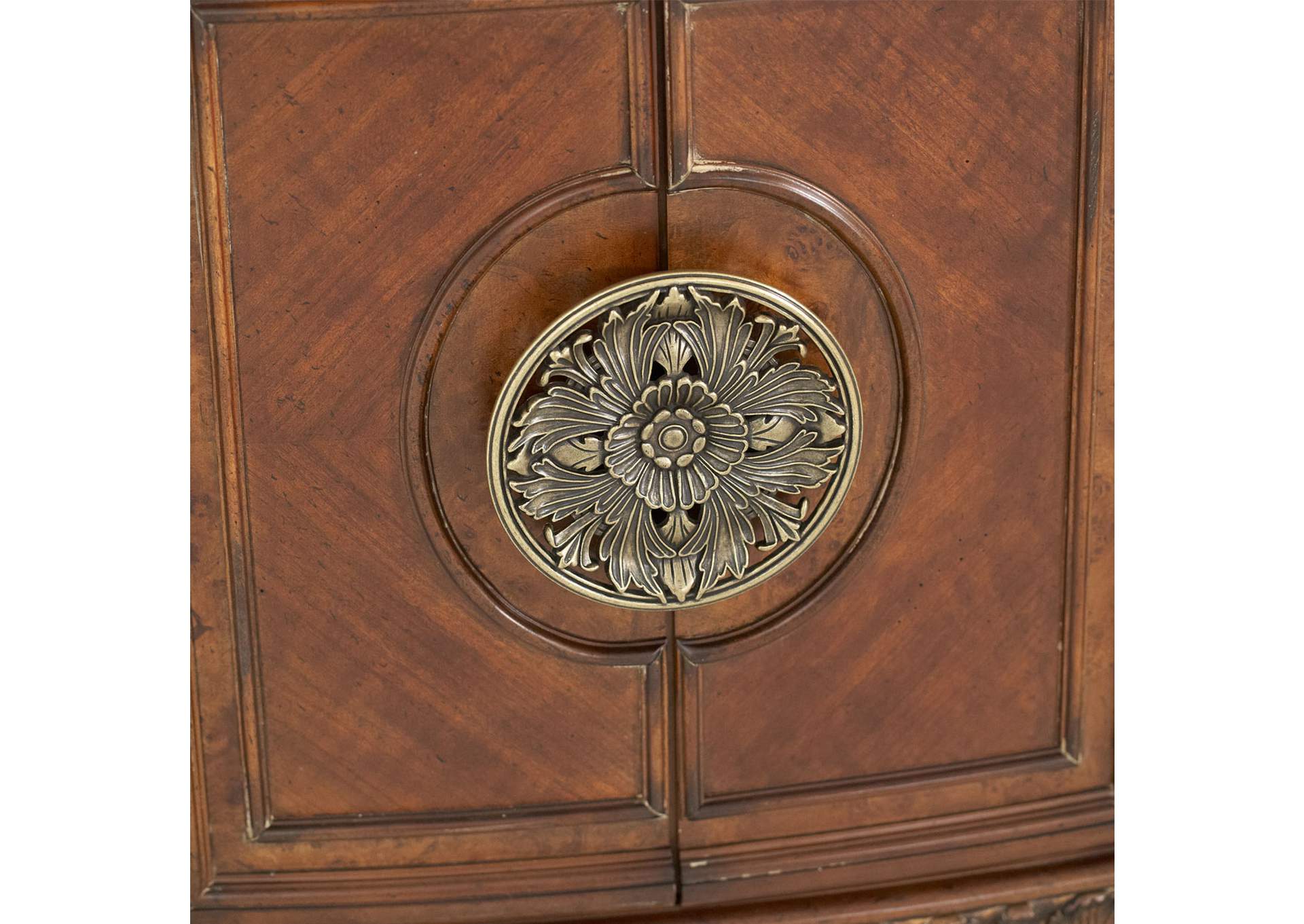 Villa Valencia Sideboard with Mirror - Classic Chestnut image 16