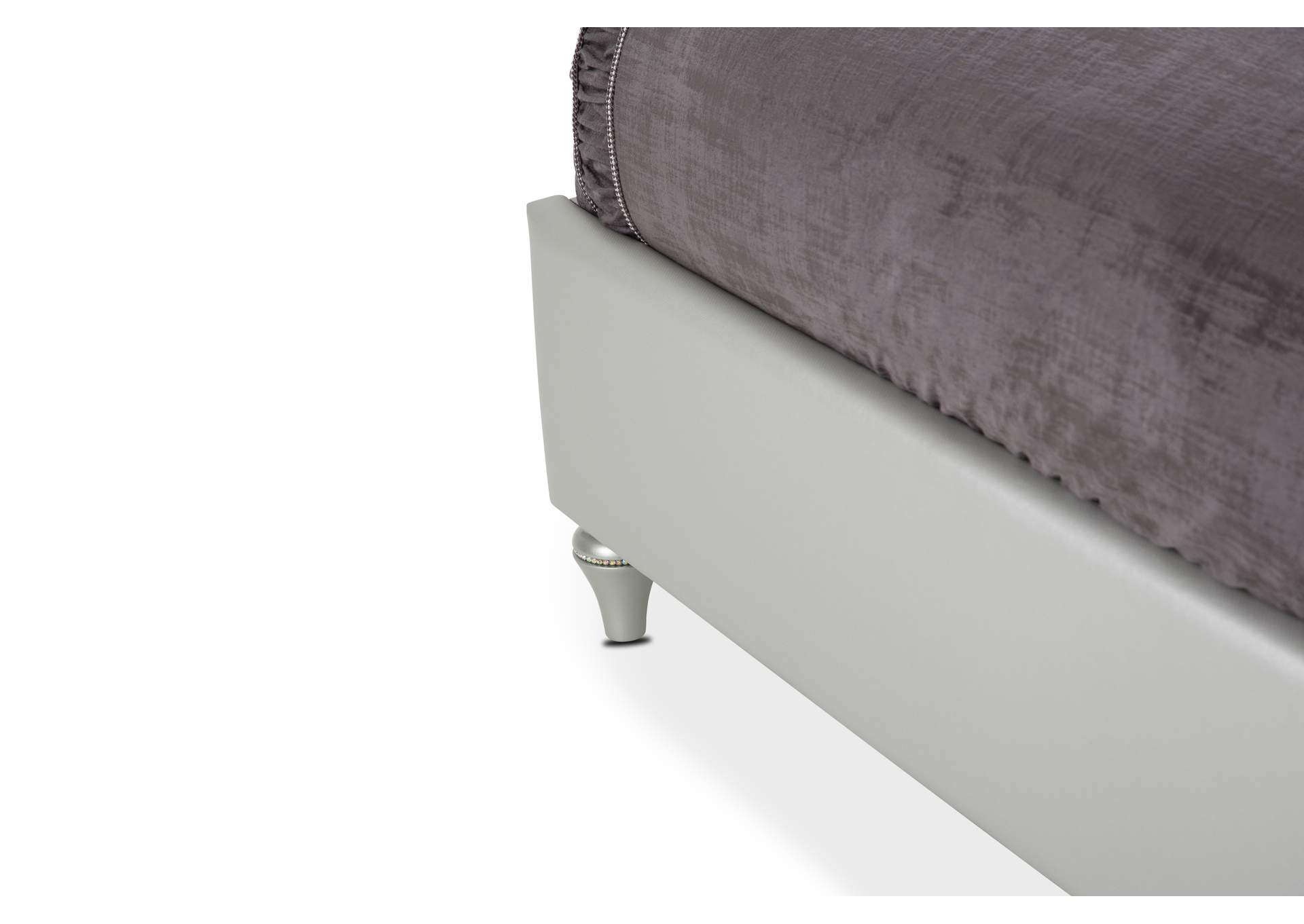 Melrose Plaza California King Panel Bed - Dove image 9