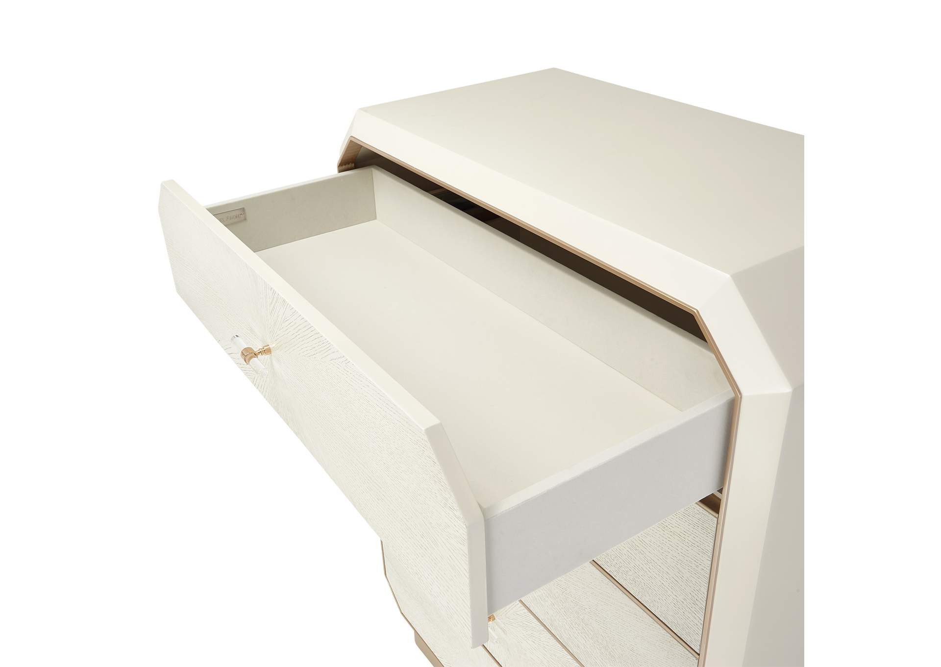 La Rachelle Five-Drawer Chest - Champagne image 6