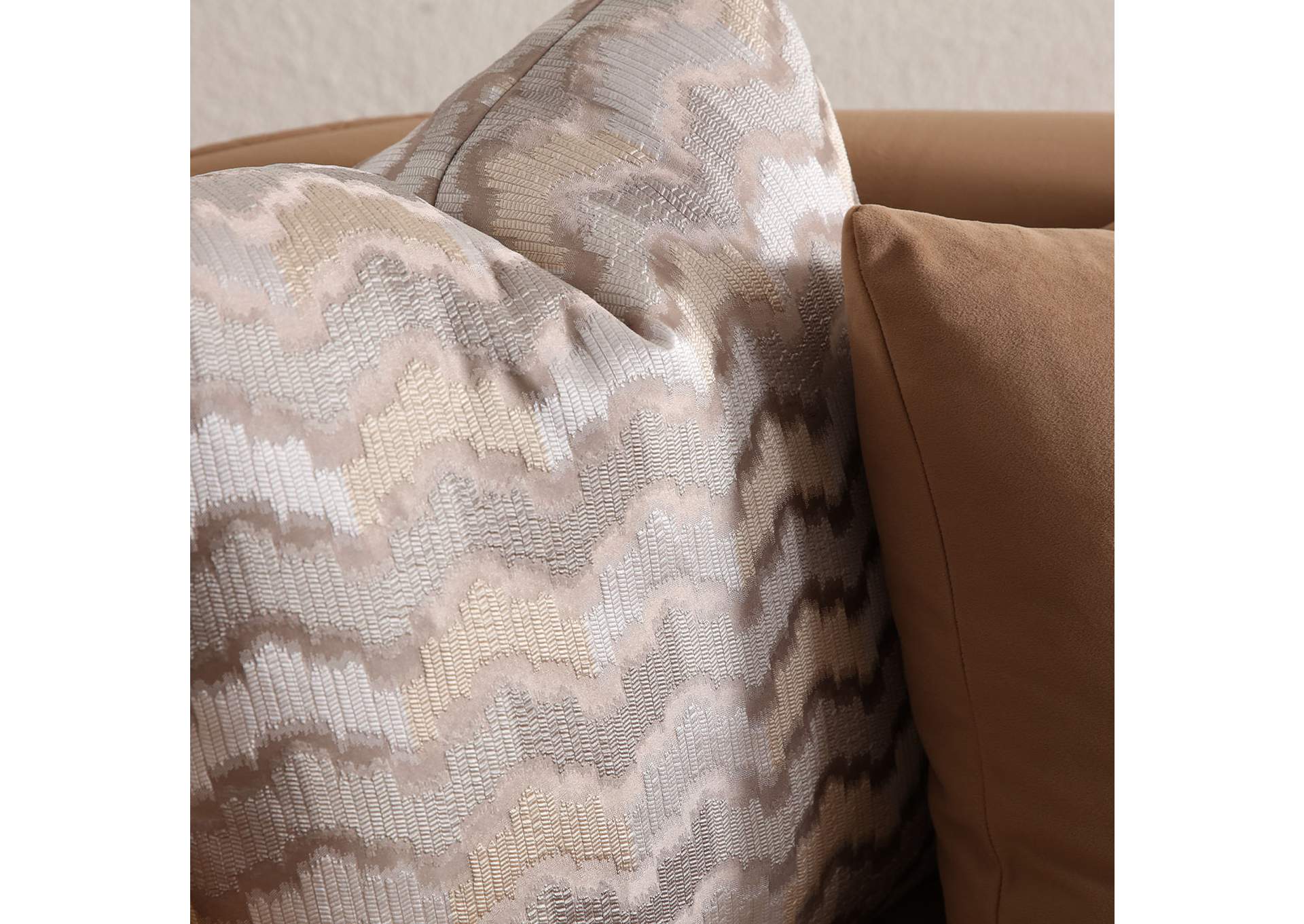 Ariana Velvet Loveseat - Caramel and Gold image 10