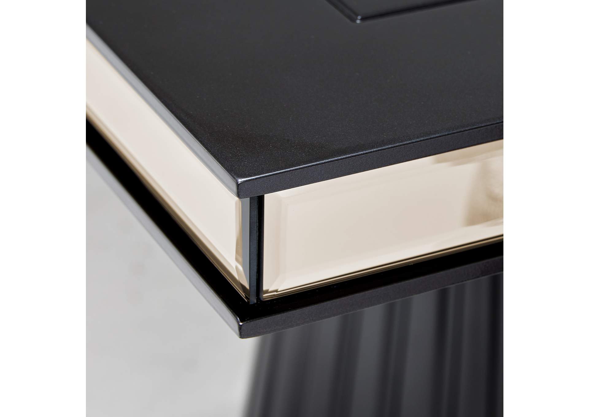 Carmela Double Pedestal Dining Table - Glossy Charcoal Sand image 20